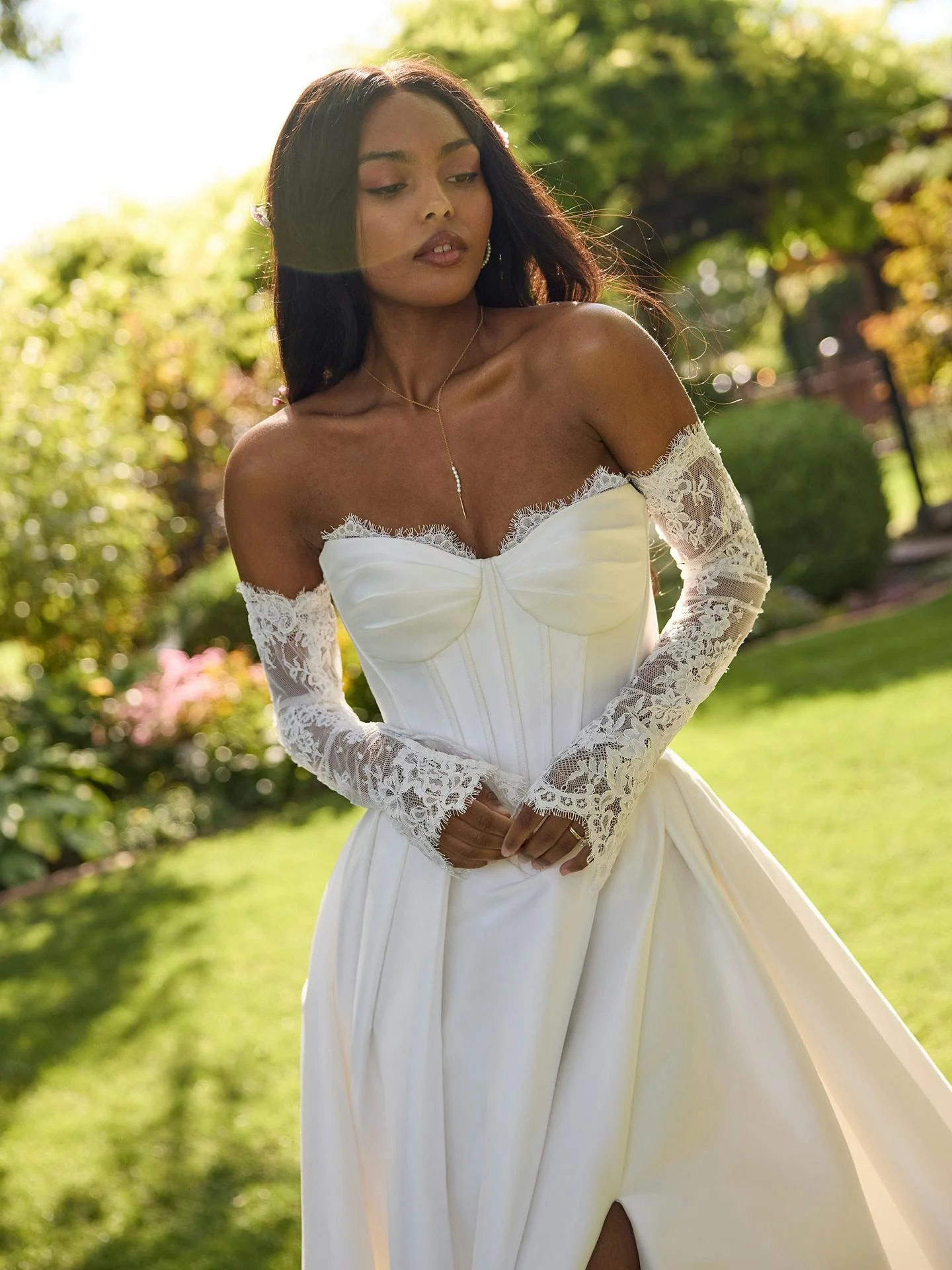Rebecca-Ingram-Zorina-Ballgown-Wedding-Dress-26RN417A01-PROMO11-IV001.jpg