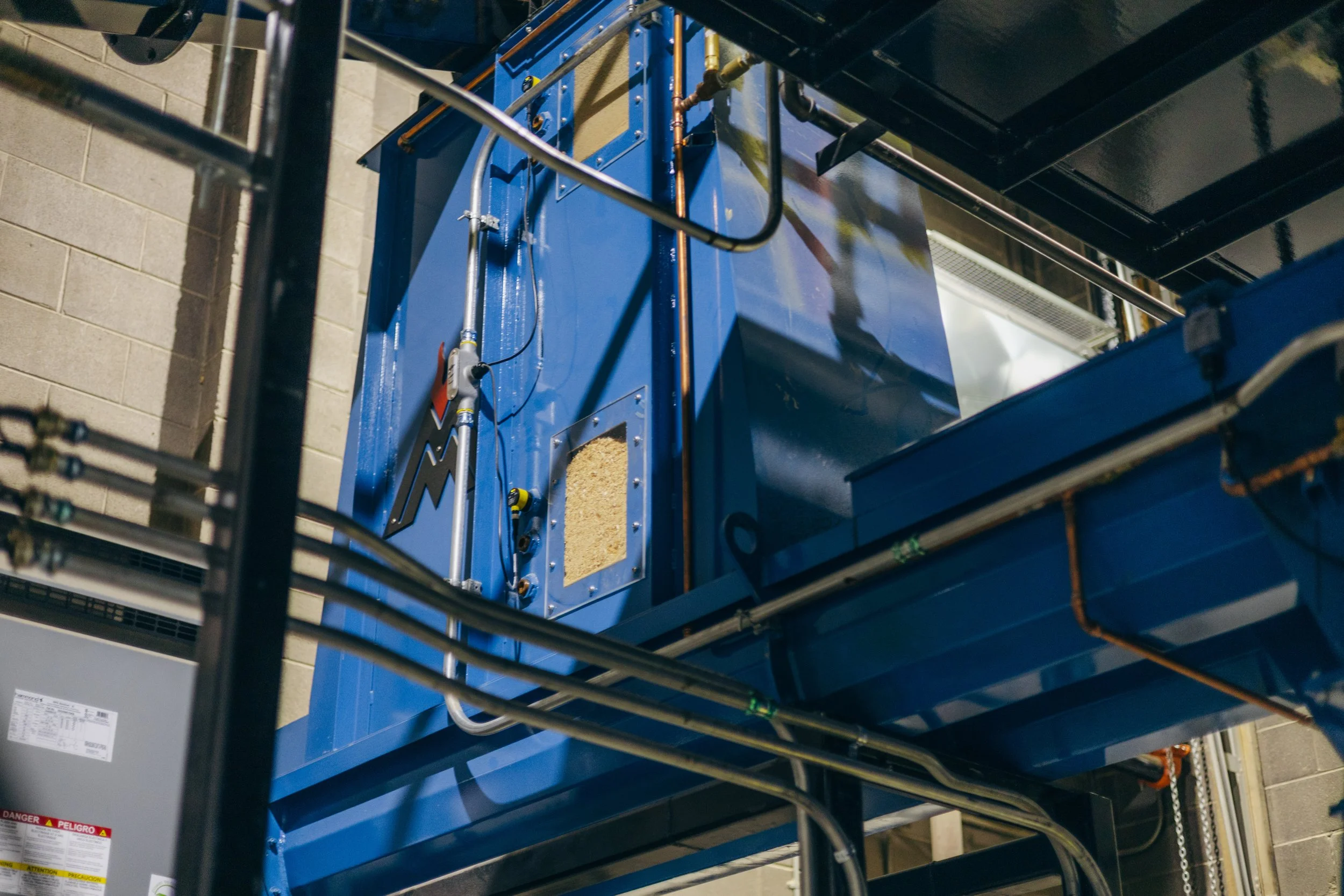 MATERIAL HANDLING