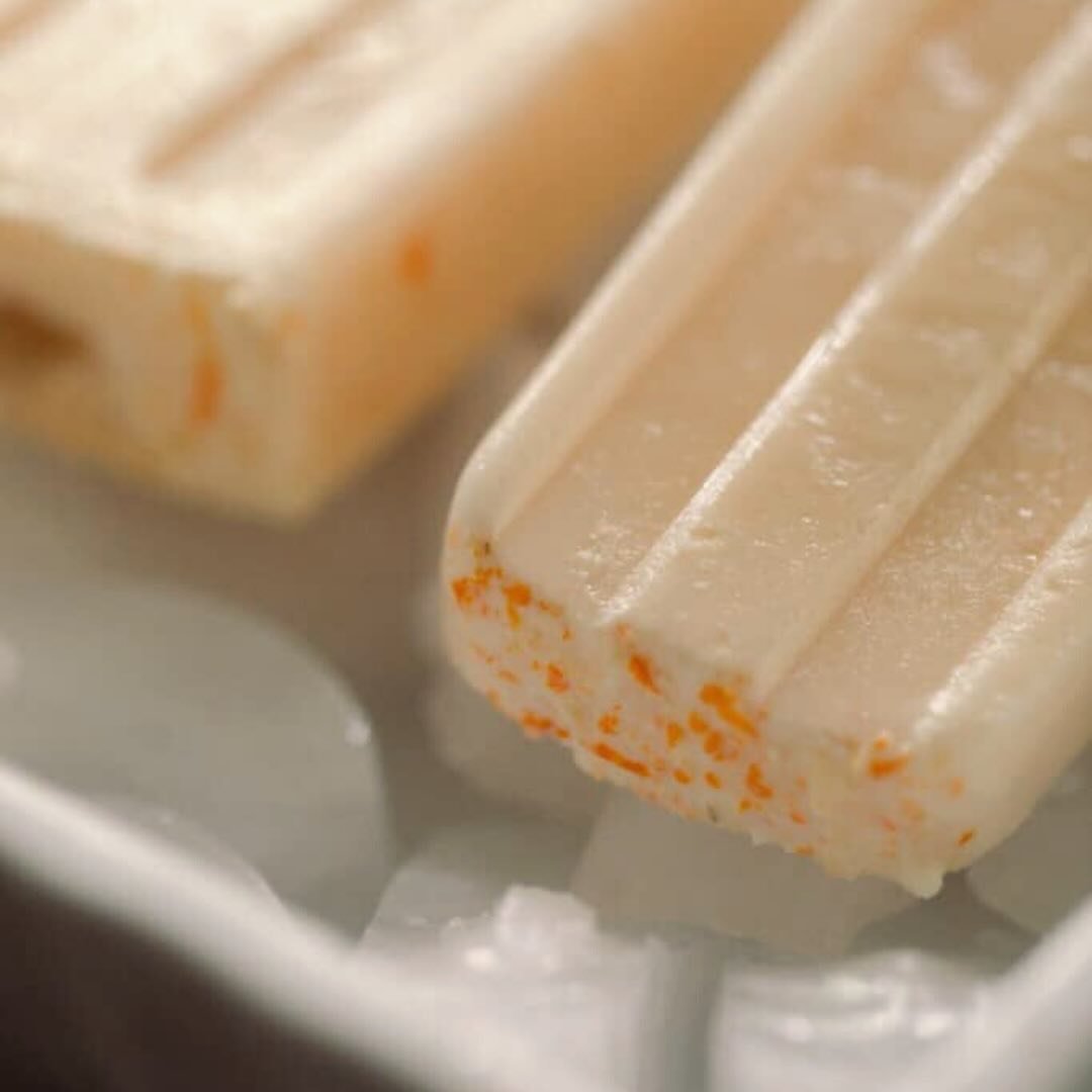 What better way to welcome Spring than with a deliciously creamy orange paleta? 🍊

Our creamy orange pop is made with fresh navel oranges, A2 milk, rich organic heavy cream, and a touch of monkfruit for sweetness. The result? A refreshing treat that