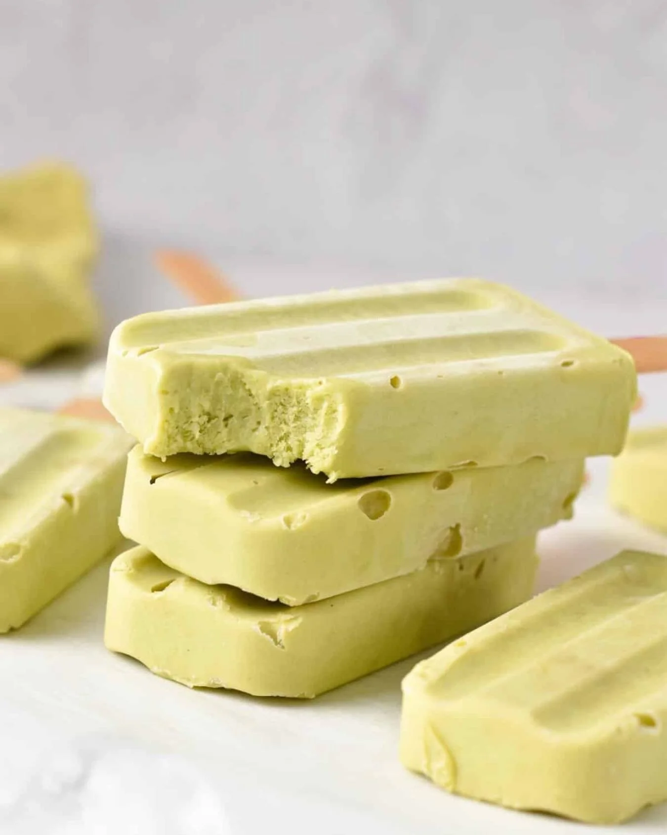 Creamy DREAMY Avocado + Lime Paletas!
🤤🥑🍋&zwj;🟩

Available from March 20 - June 20th.

#YourNewSpringObsession