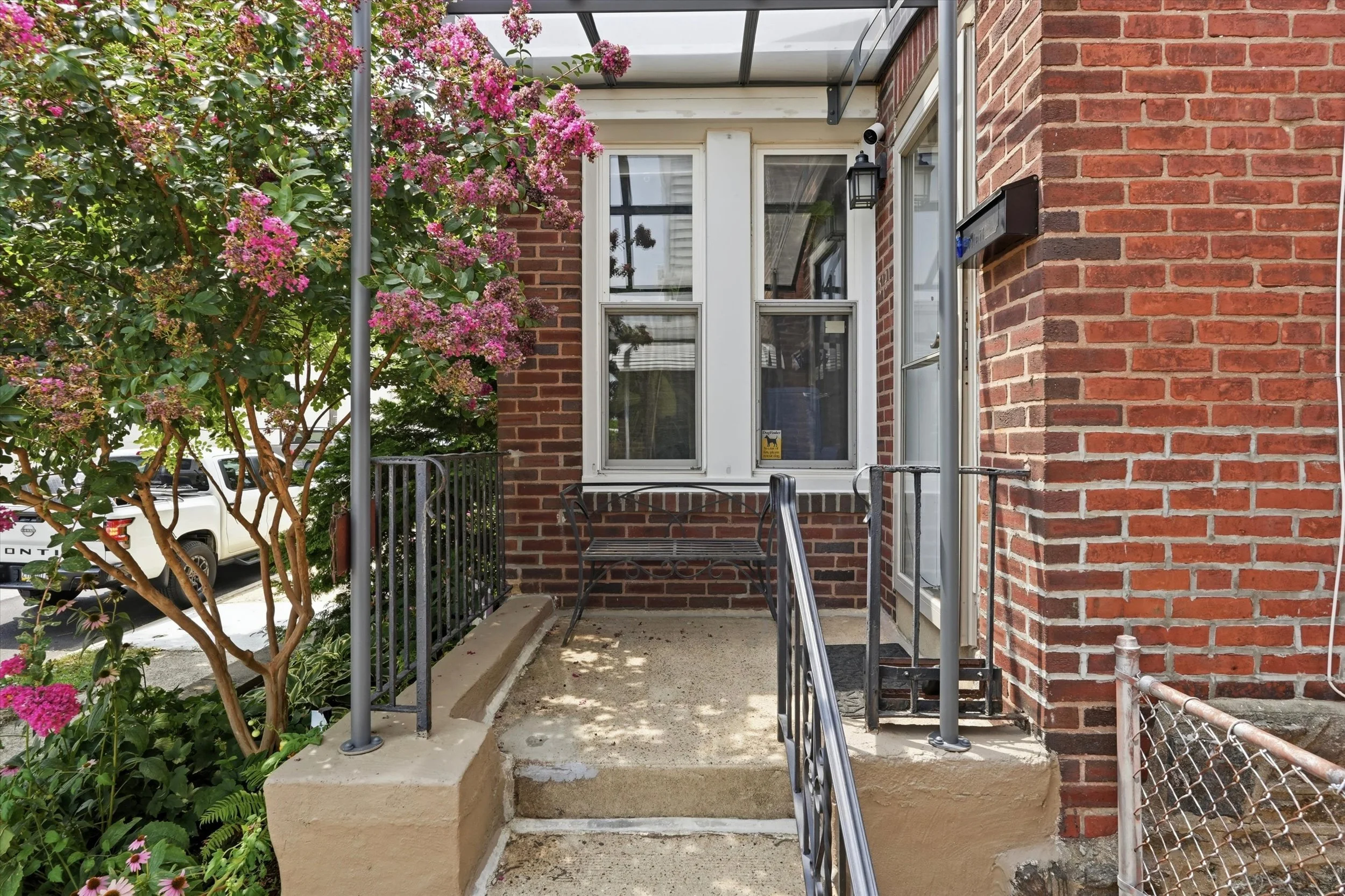 03-512GerhardSt_03.jpg