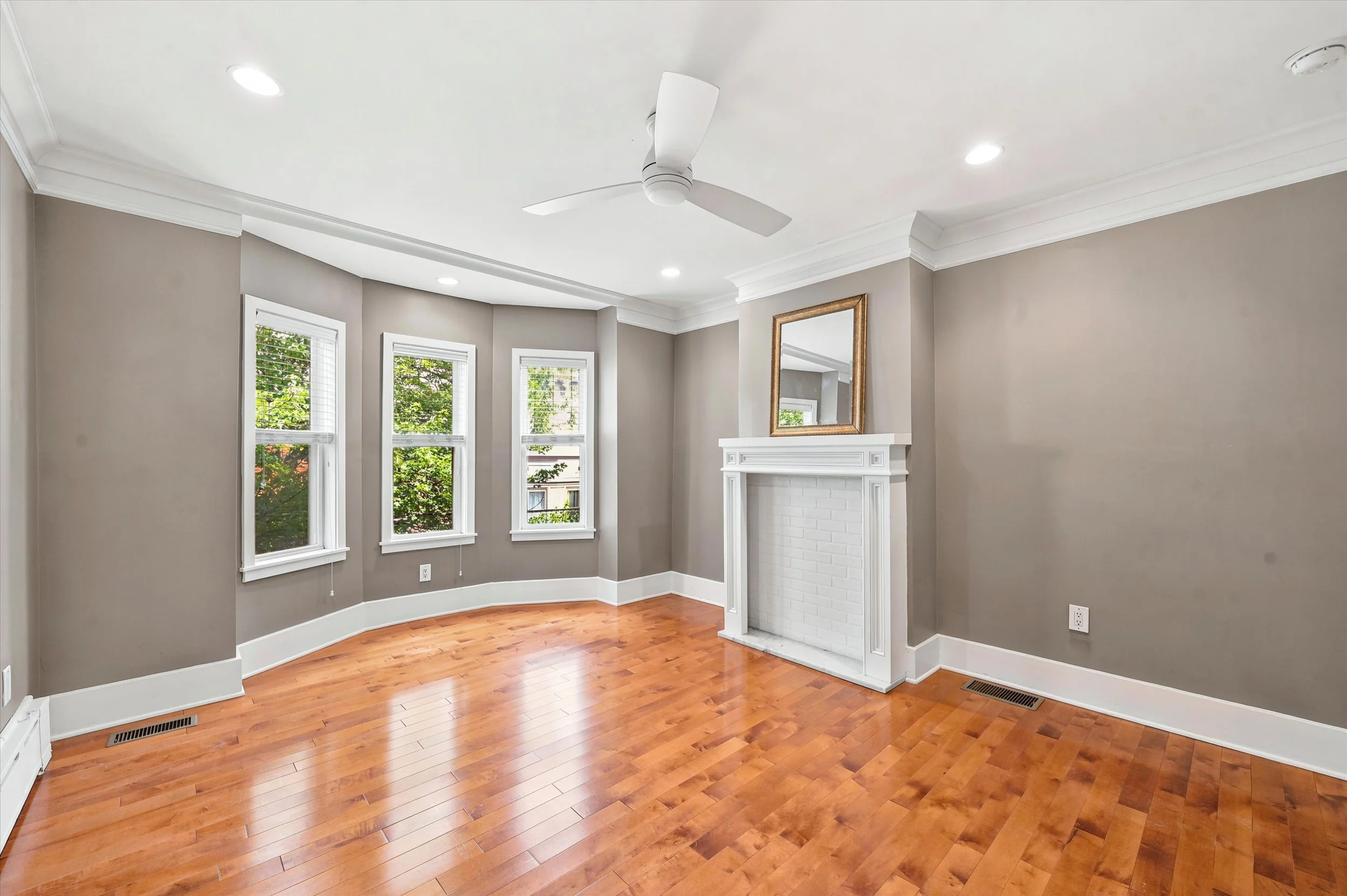 14-760 S 6th St_14.jpg