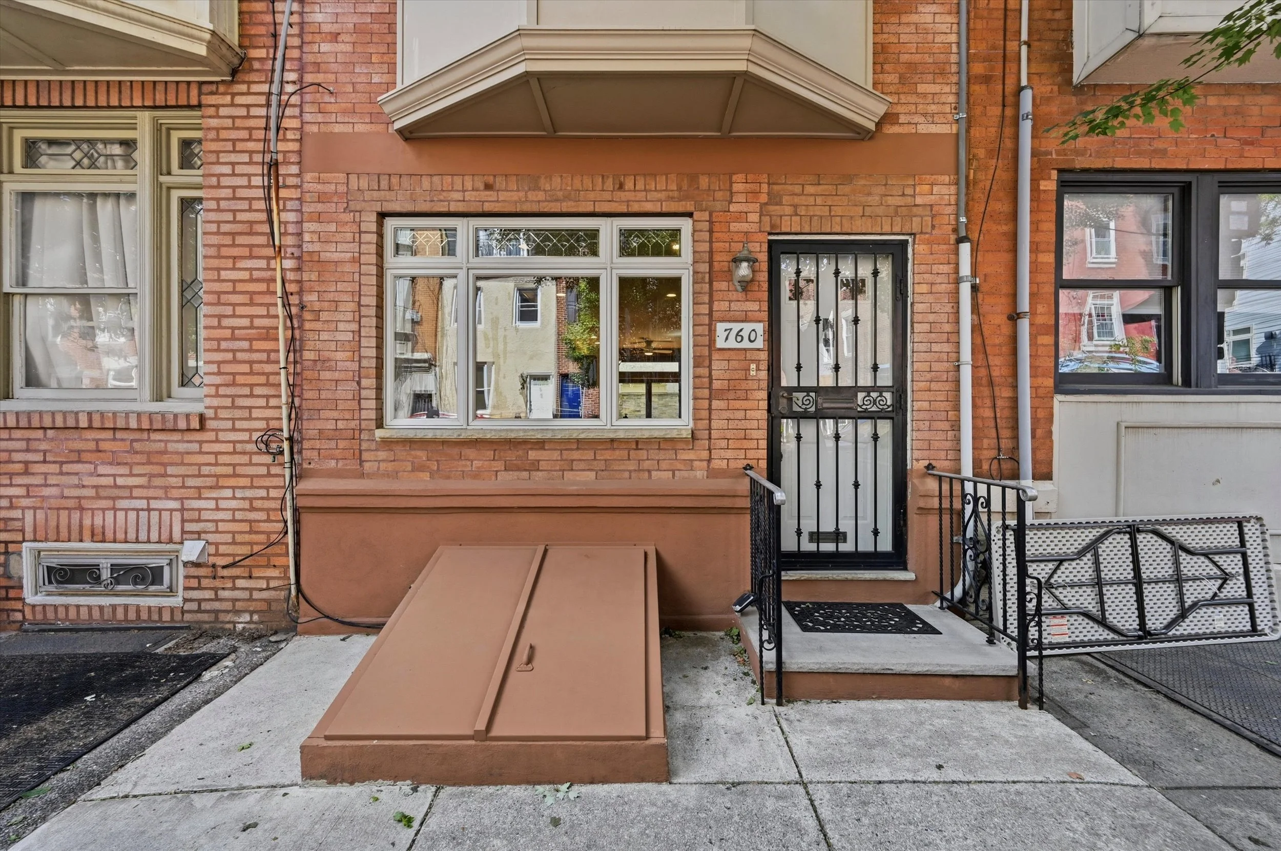 02-760 S 6th St_02.jpg