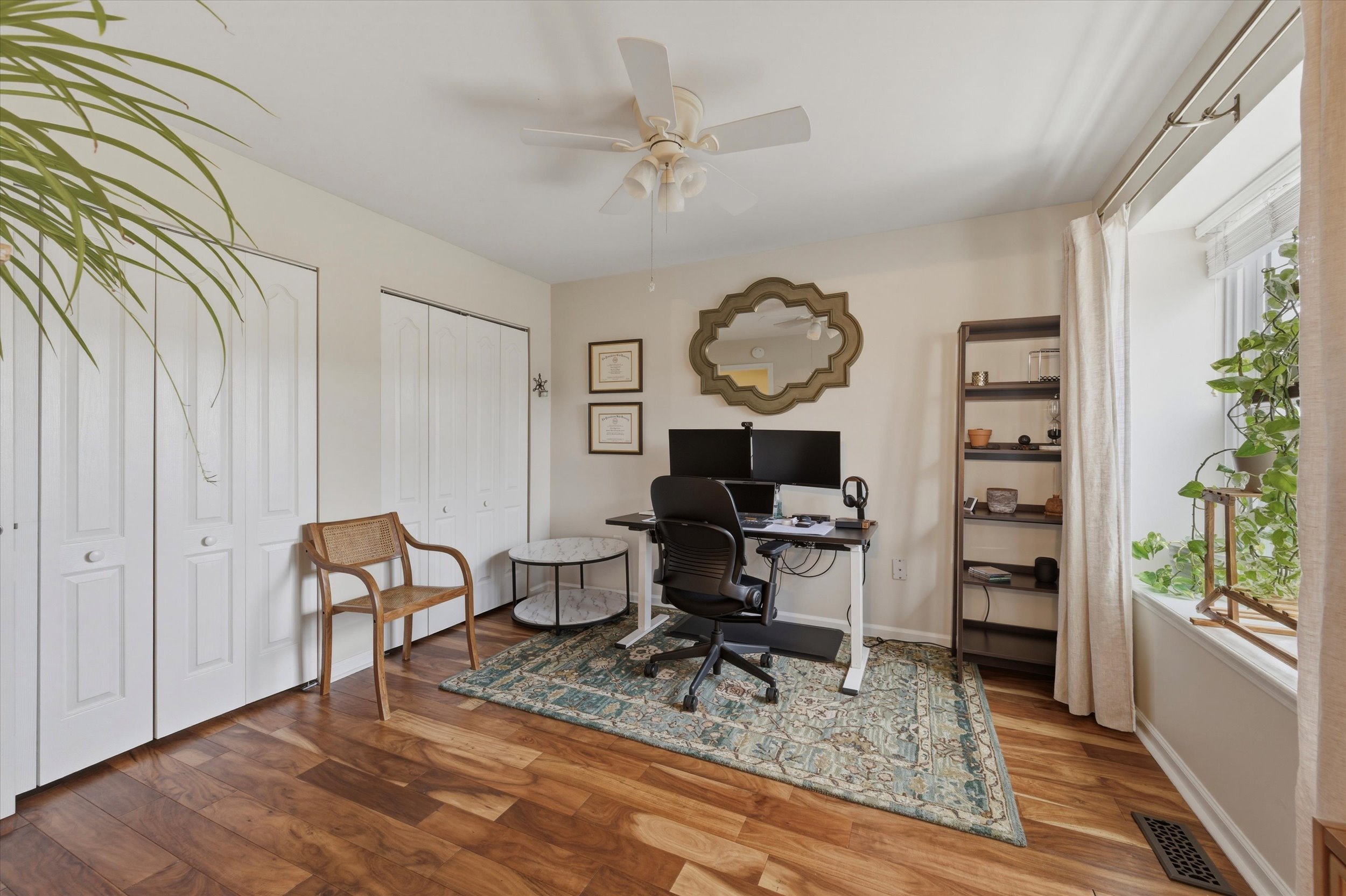 20-102 Campbell Dr_20.jpg