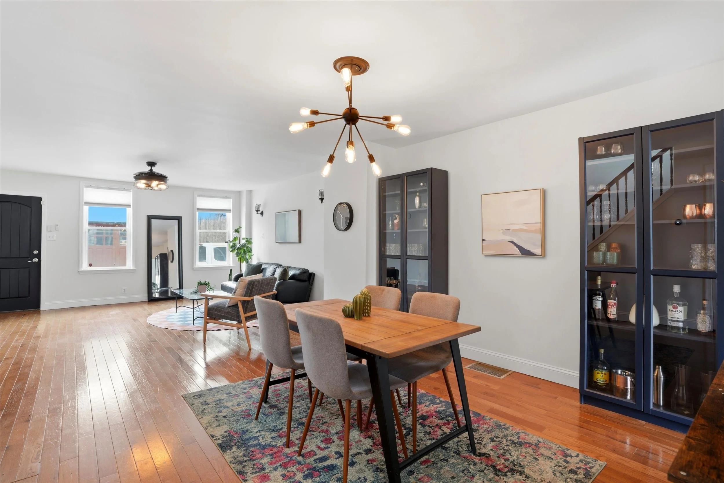 07-4534 Ritchie St_07.jpg