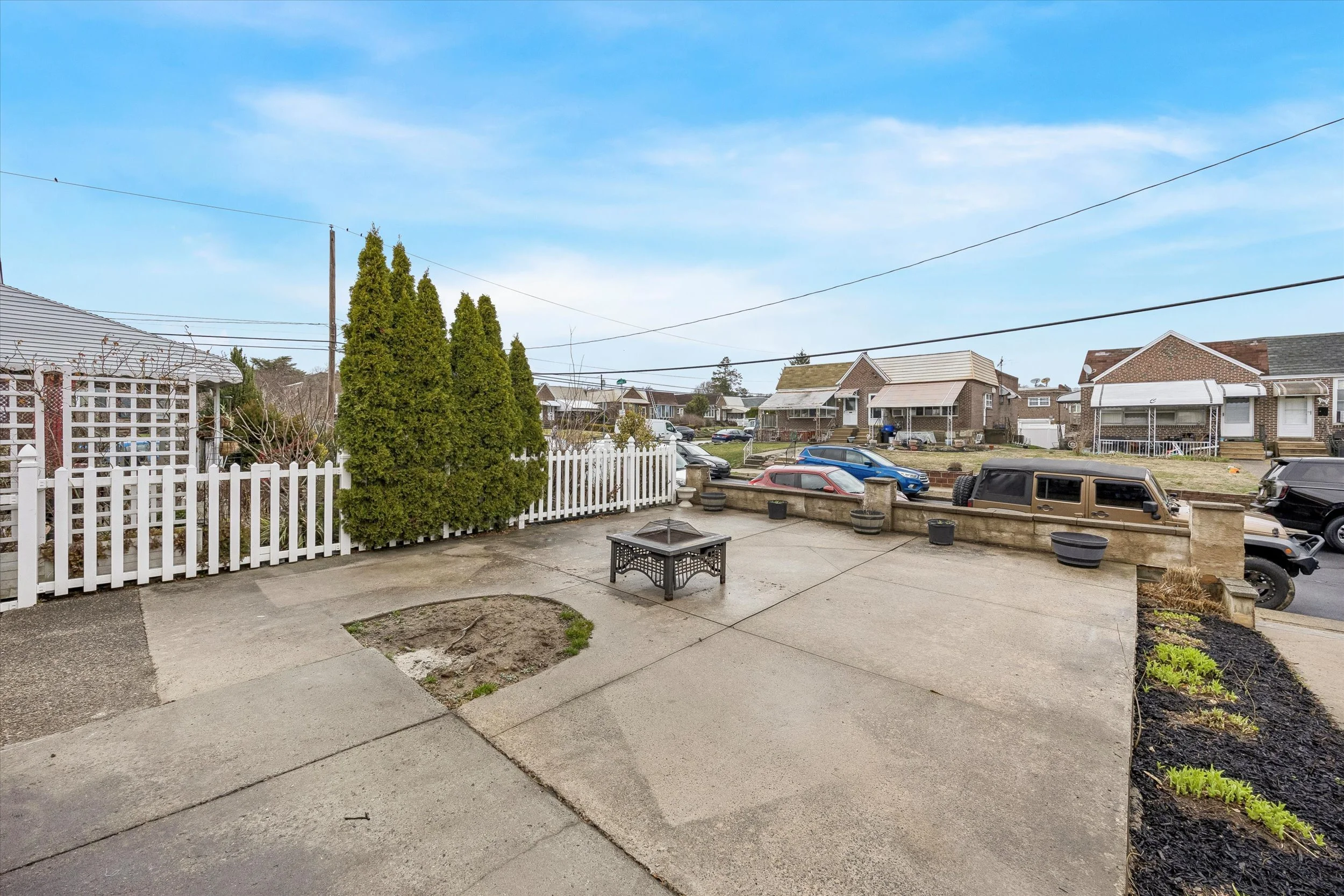 02-1804 Mower St_02.jpg