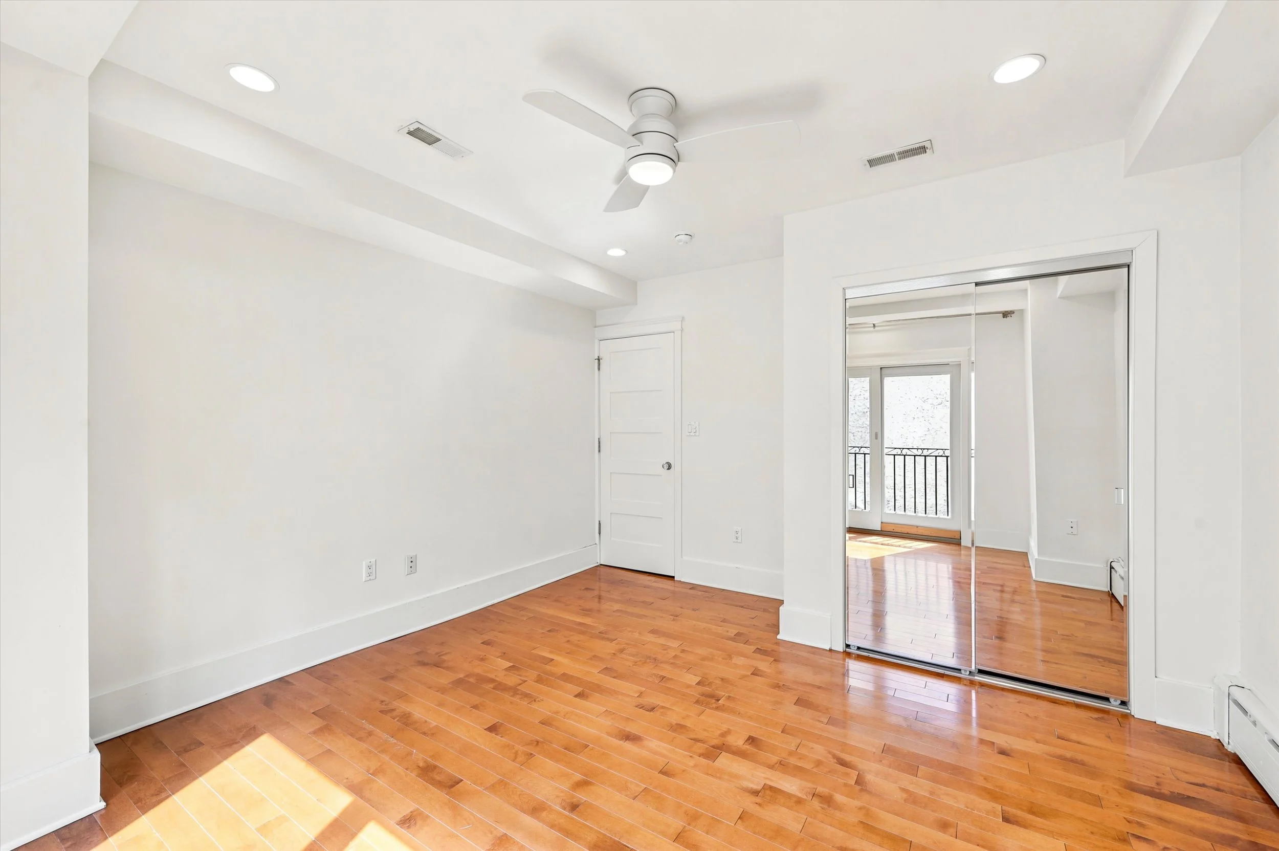 19-760 S 6th St_19.jpg