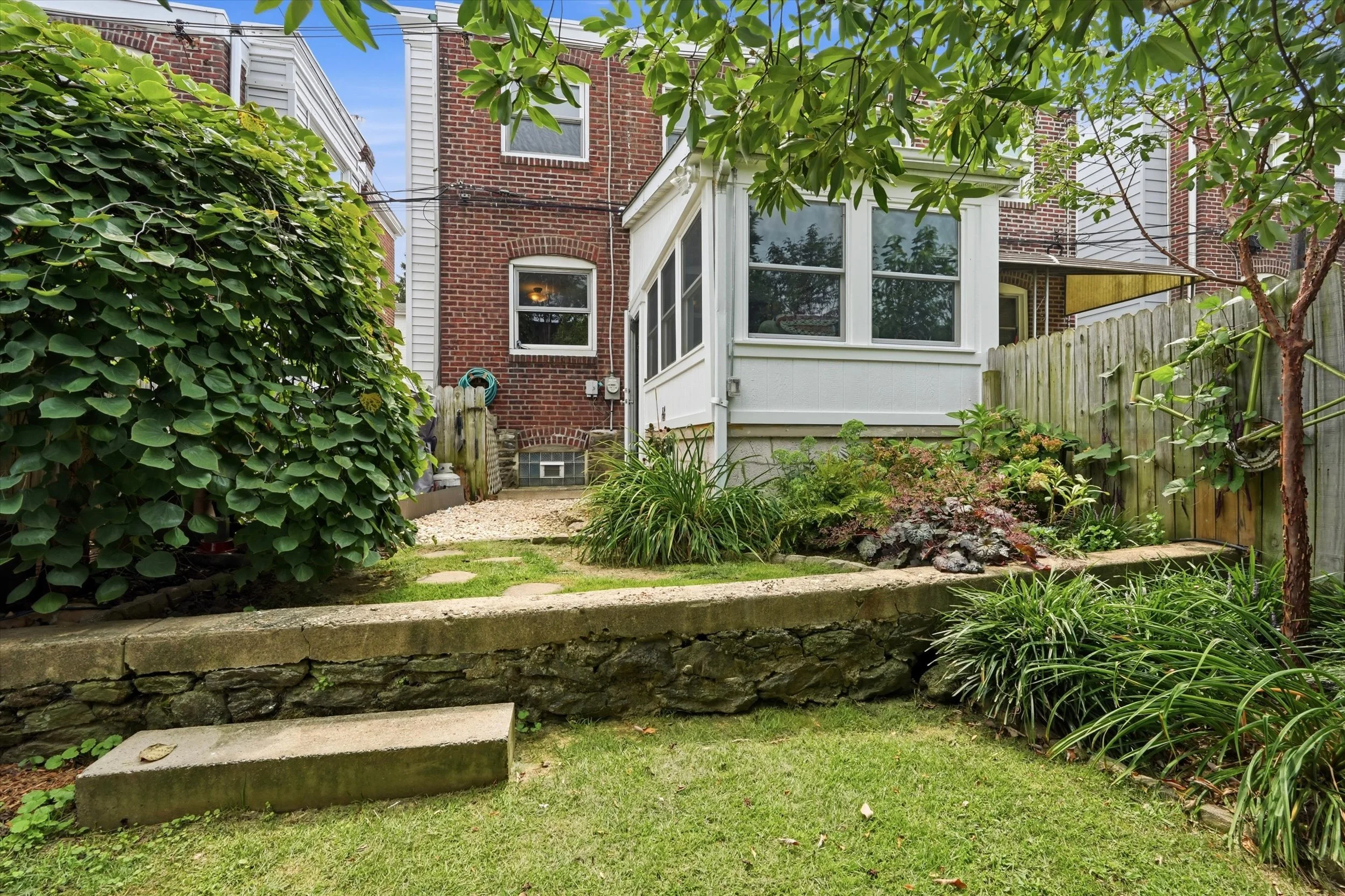 34-512GerhardSt_34.jpg