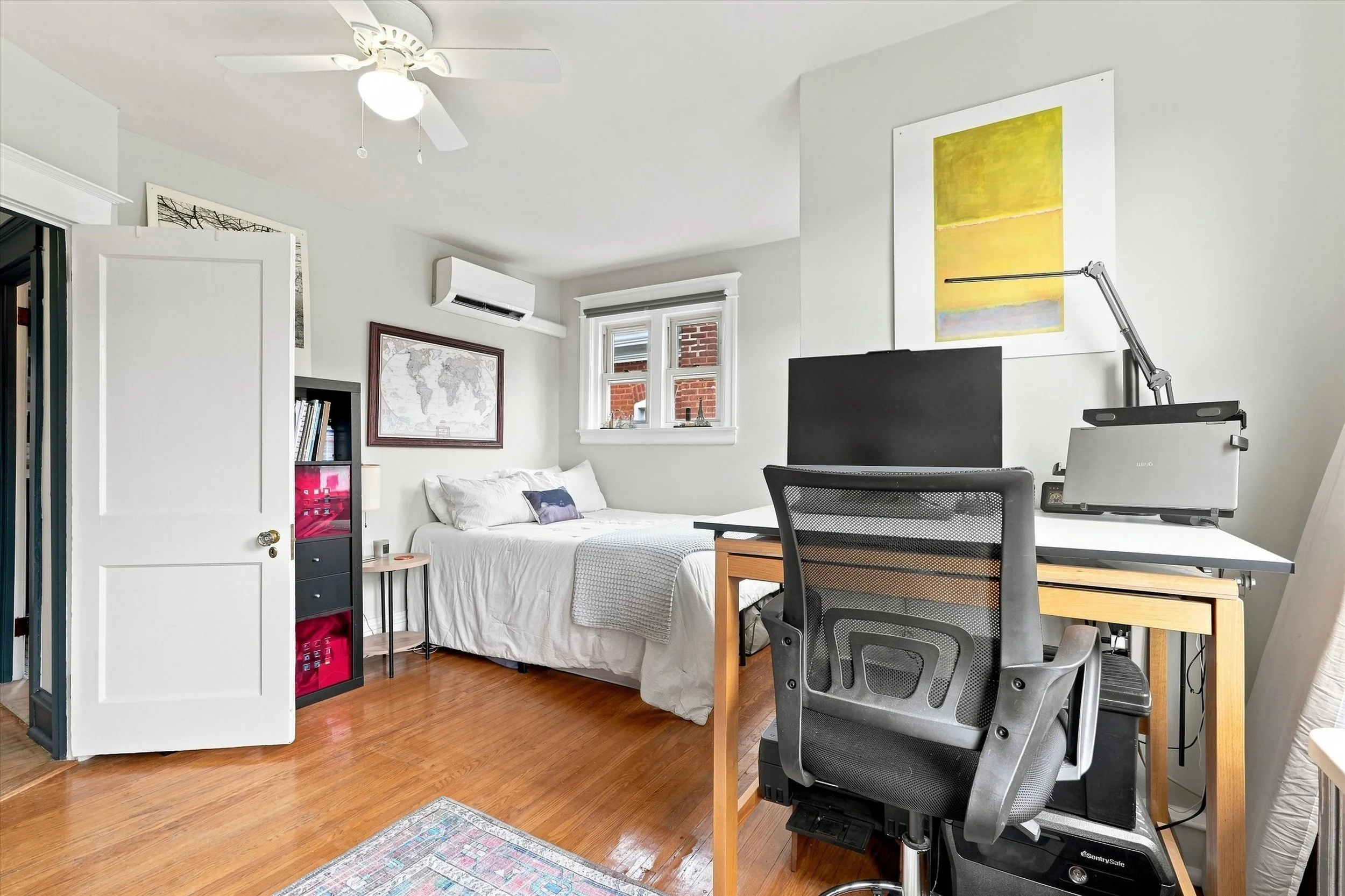 21-512GerhardSt_21.jpg