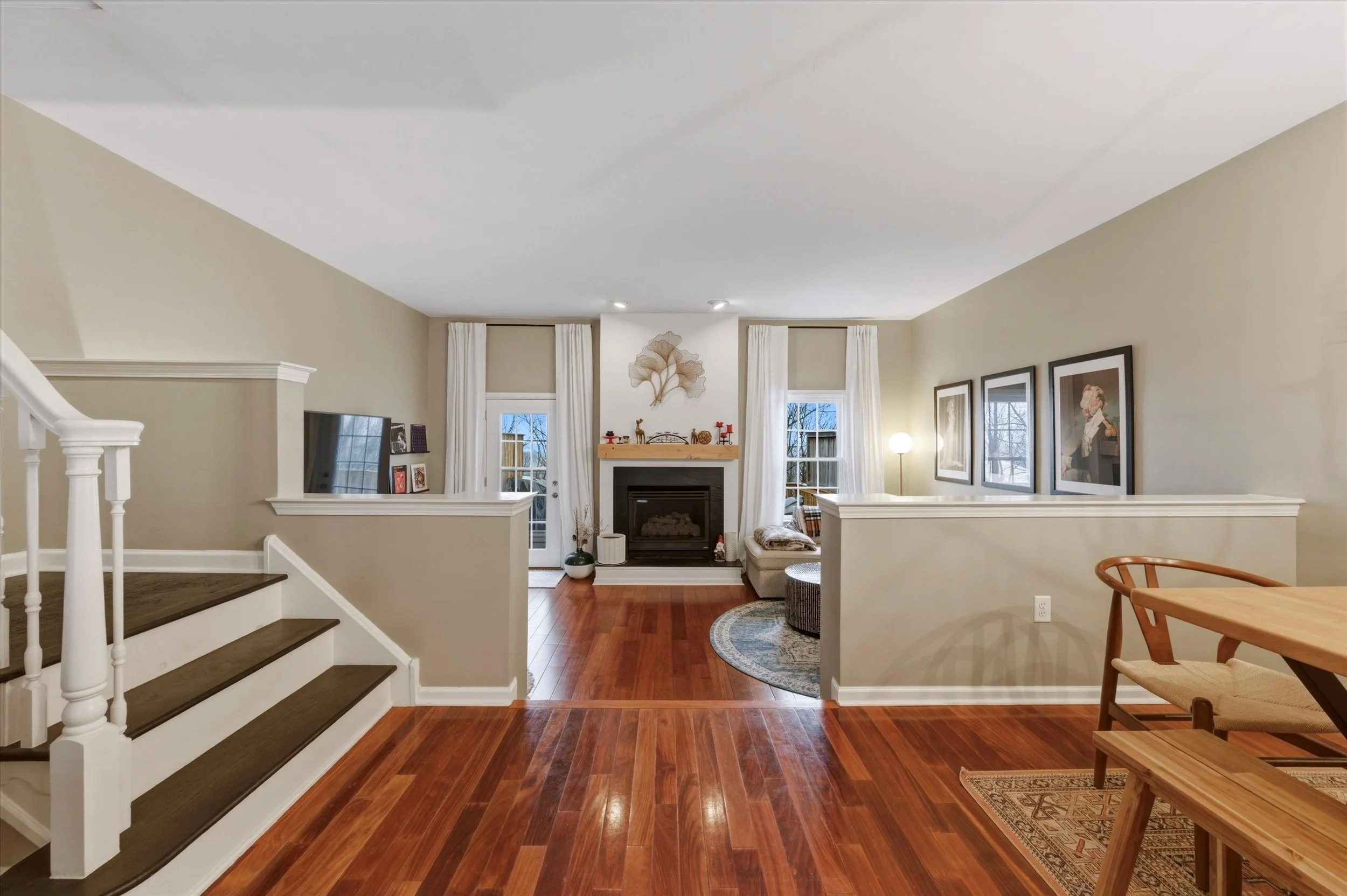 16-102 Campbell Dr_16.jpg