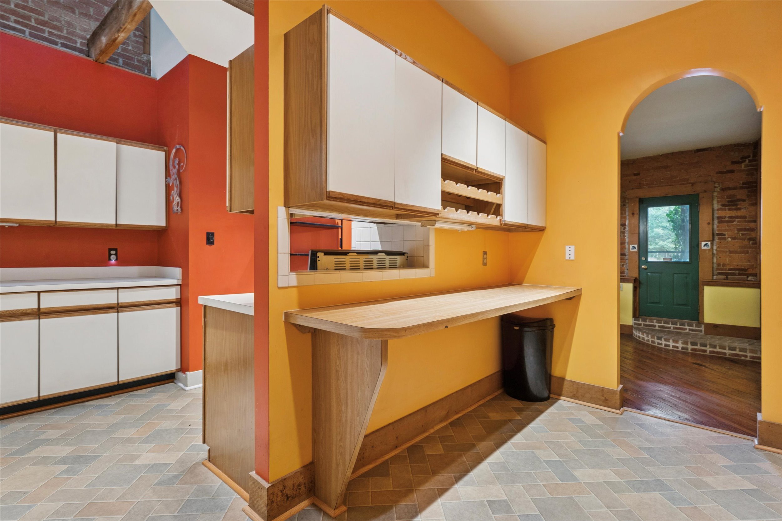 15-409 Lancaster Ave_15.jpg