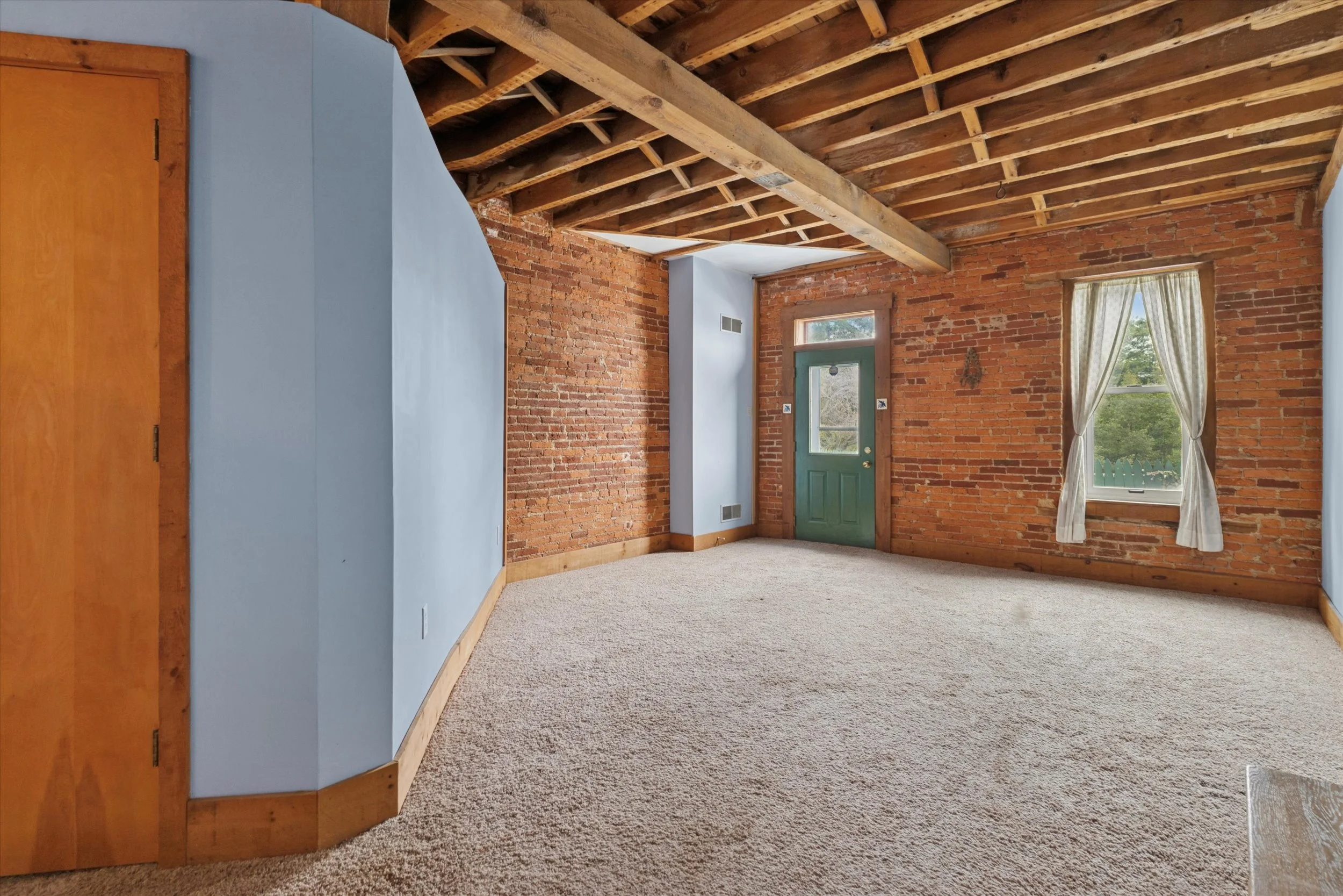 30-409 Lancaster Ave_30.jpg