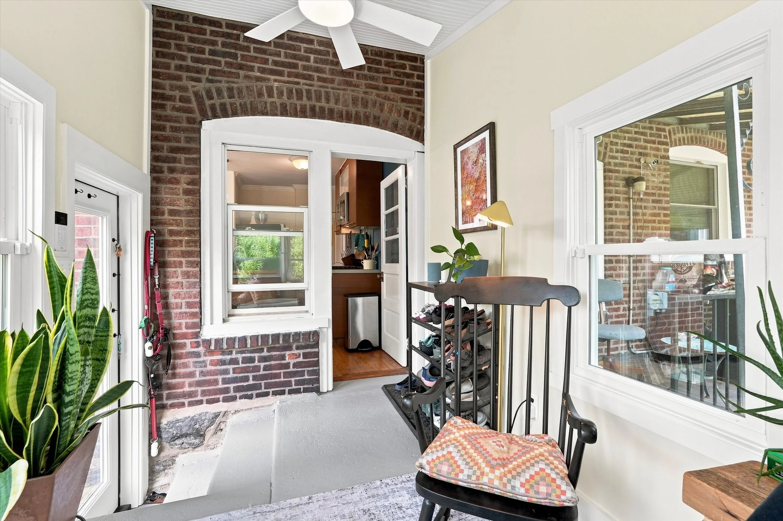 09-512GerhardSt_09.jpg
