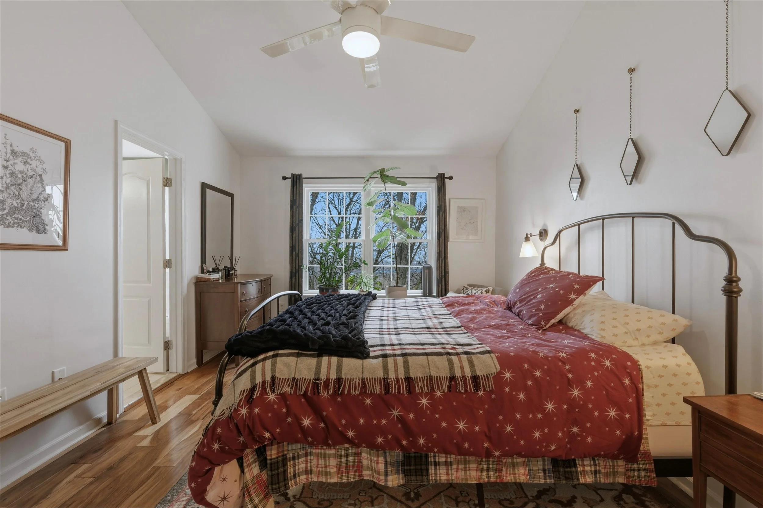 26-102 Campbell Dr_26.jpg