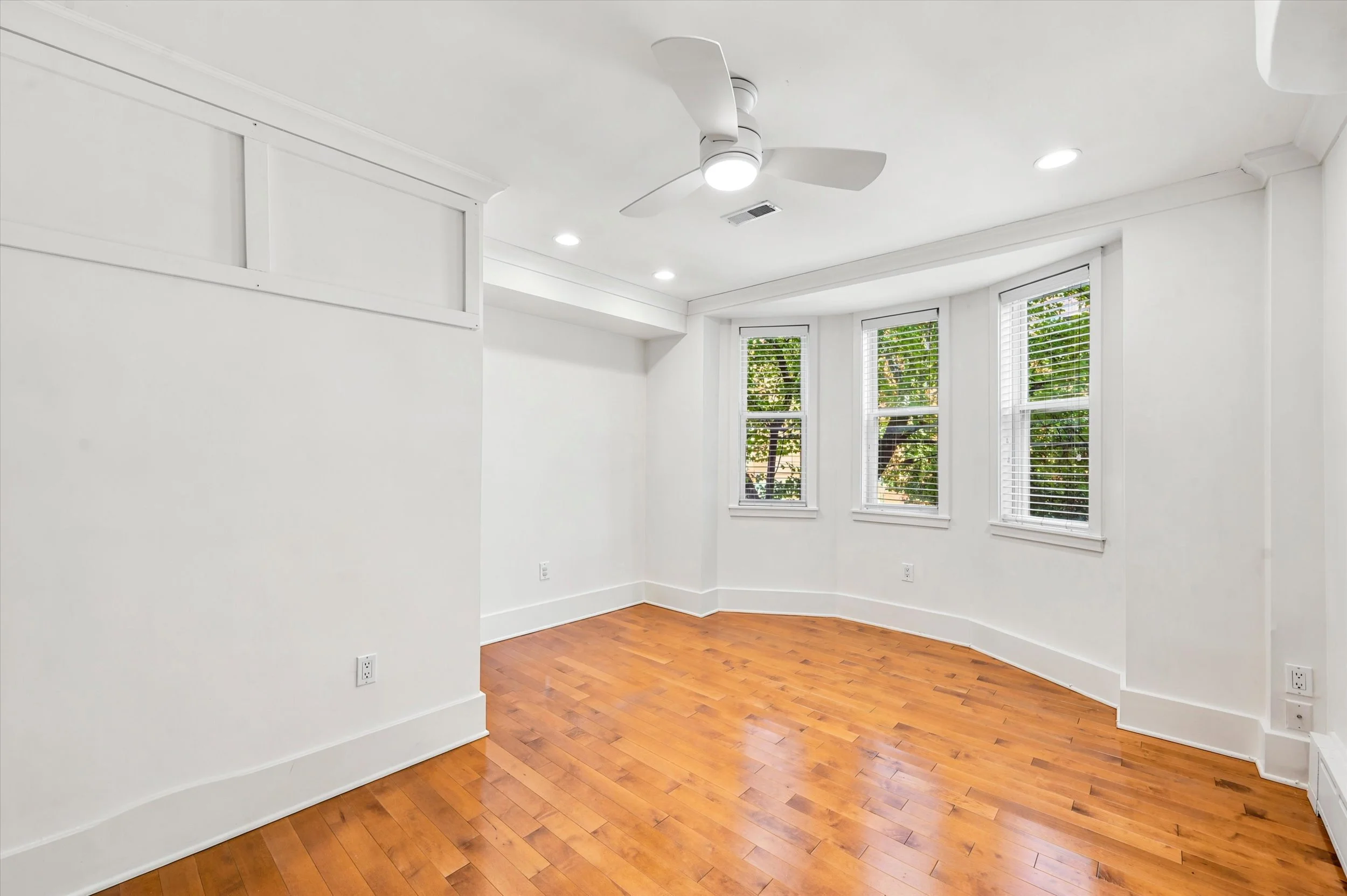 21-760 S 6th St_21.jpg