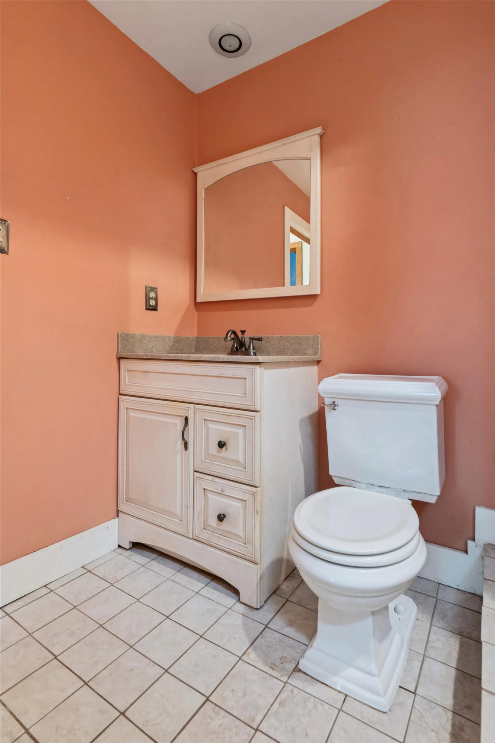 36-409 Lancaster Ave_36.jpg