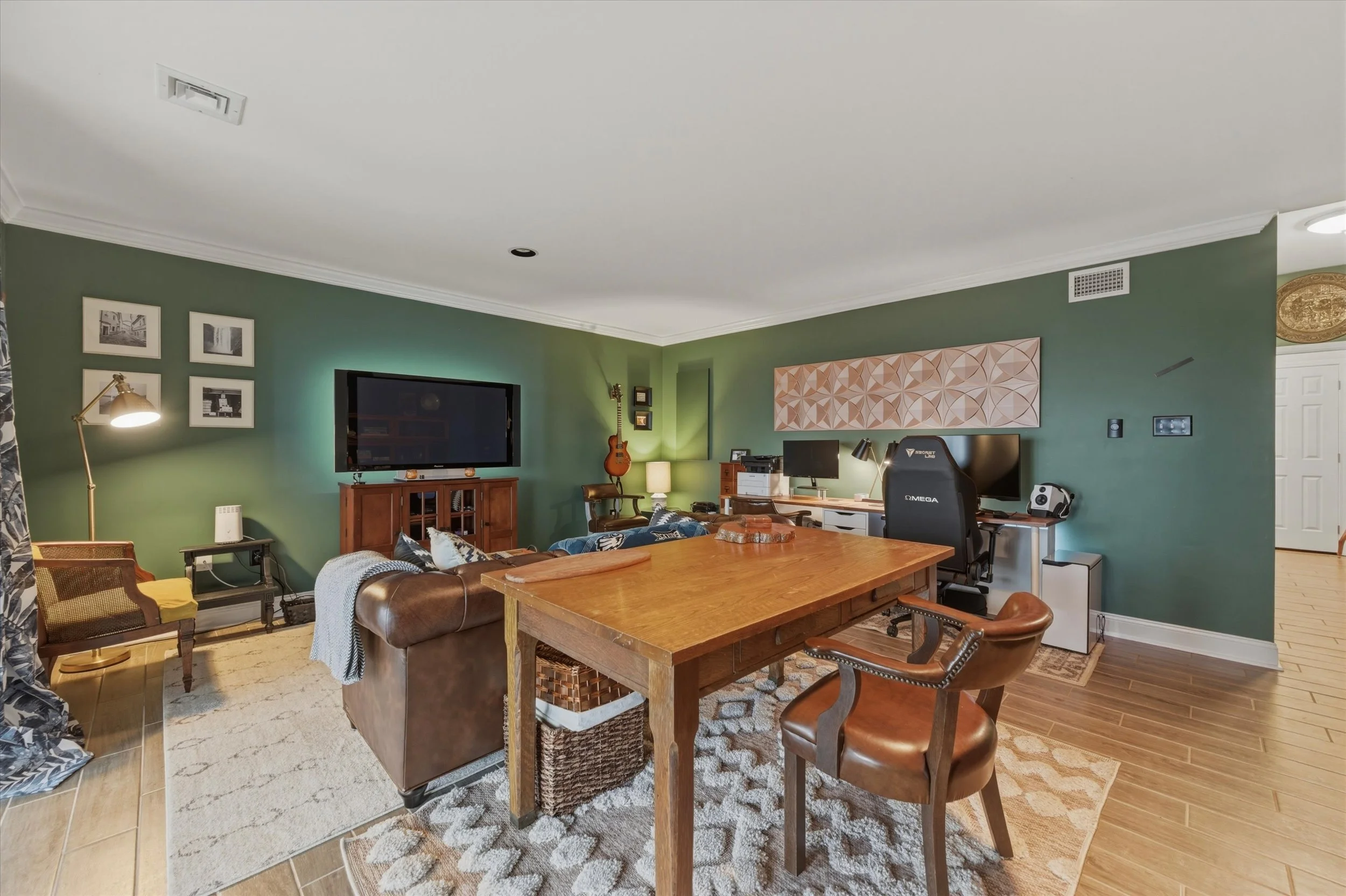 32-102 Campbell Dr_32.jpg