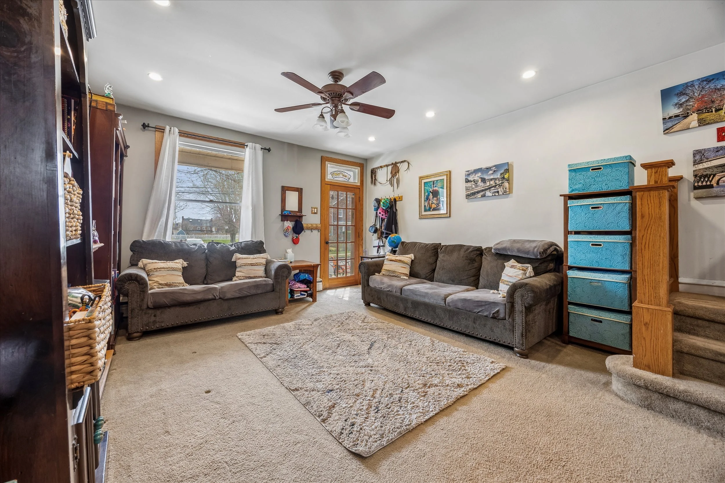 06-568 Hermitage St_06.jpg