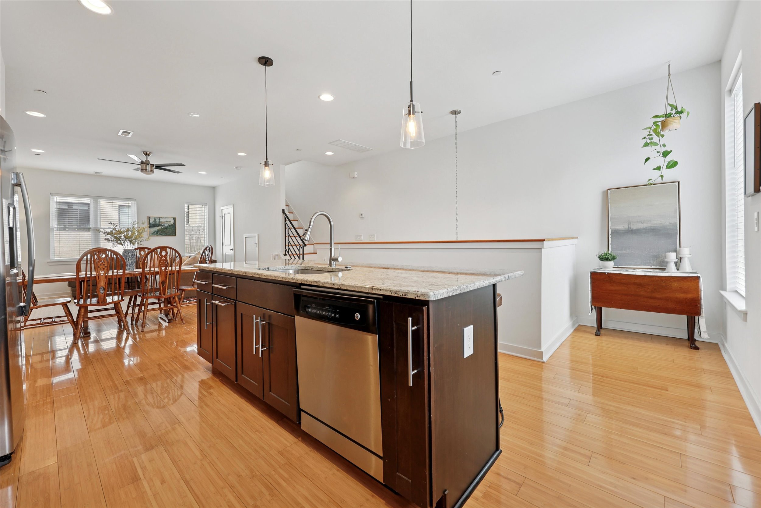 06-116 Kingsley St_06.jpg
