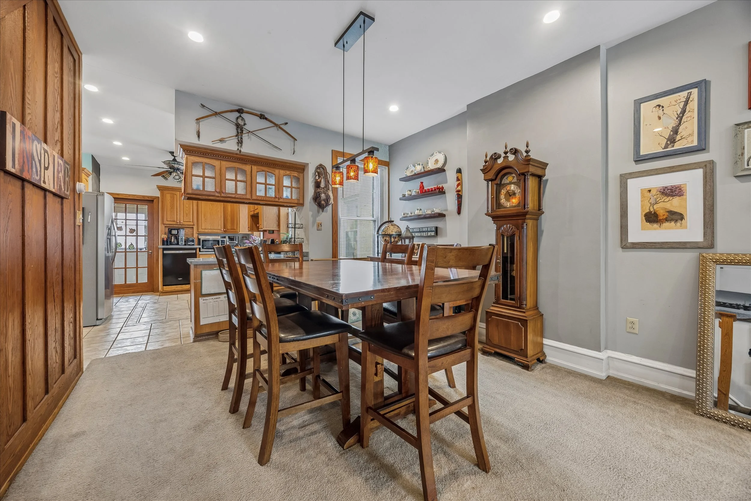 08-568 Hermitage St_08.jpg