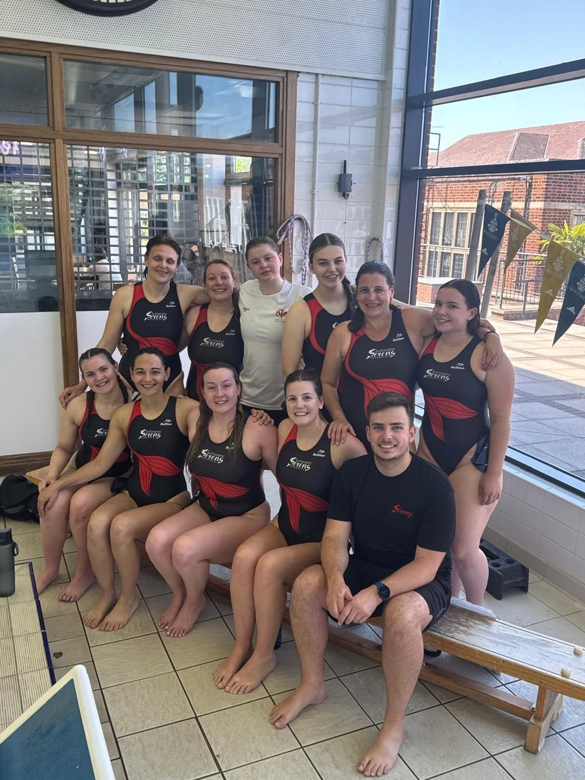 Well done to Sirens at Summer London League for securing one win and one defeat - 12-6 against Beckenham, 4-12 against Penguin🤽&zwj;♀️

Extra well done to the MVPs, Michelle (vs Beckenham) and Kitty (vs Penguin)👏