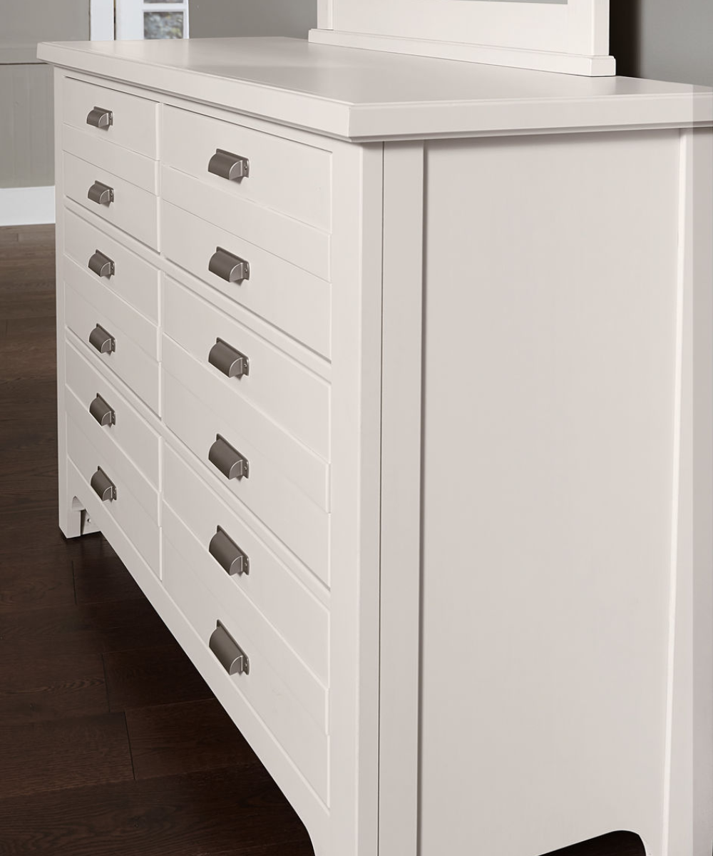 Vaughan Bassett Dresser - White.png