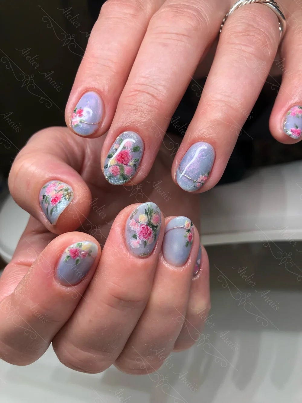 Bride Bouquet Nails That Shine