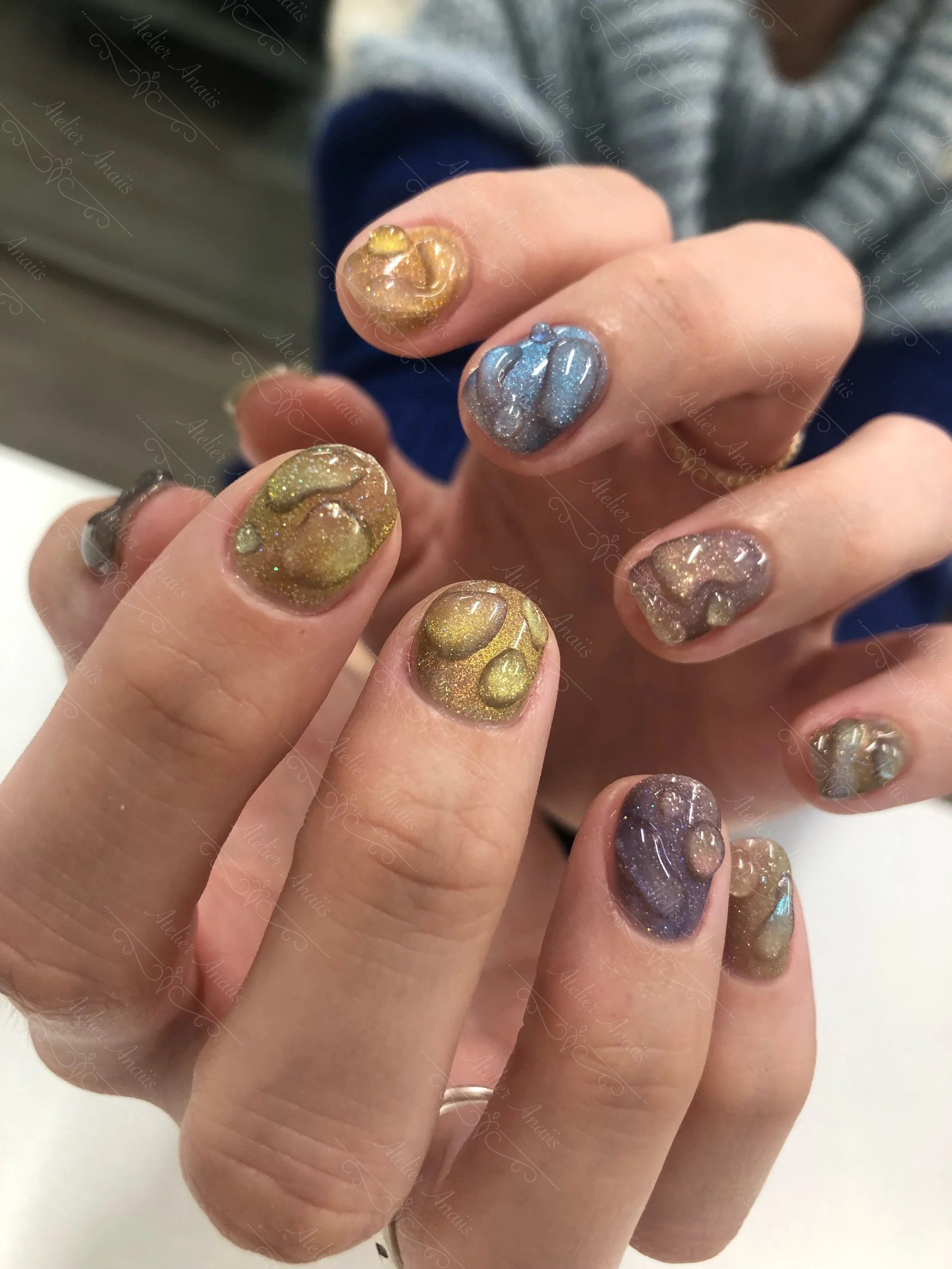 Earth Toned Japanese Nail Art with Water Droplets on Short Natural Nails