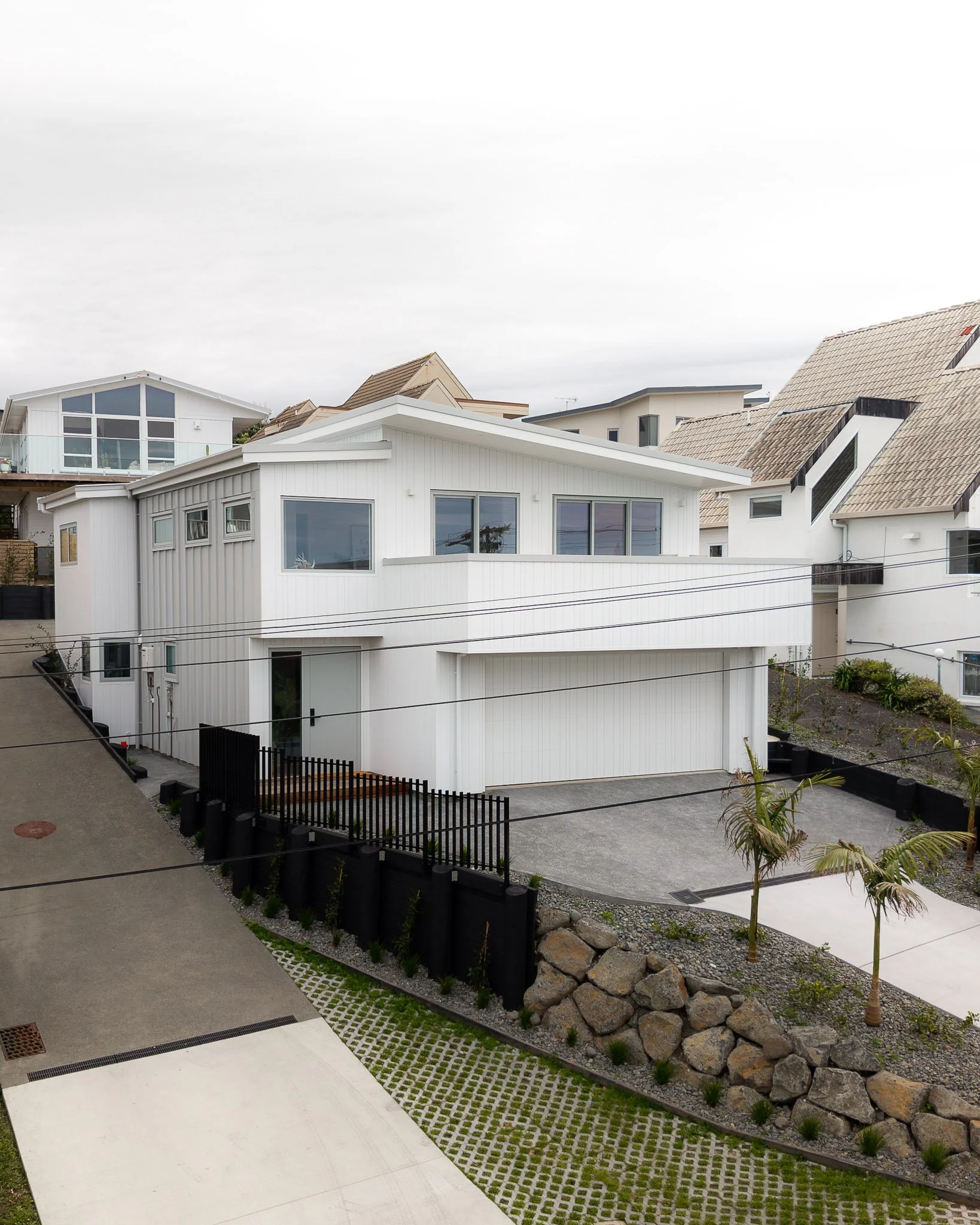 Cutting edge - Monyash Rd, Manly 1.jpg