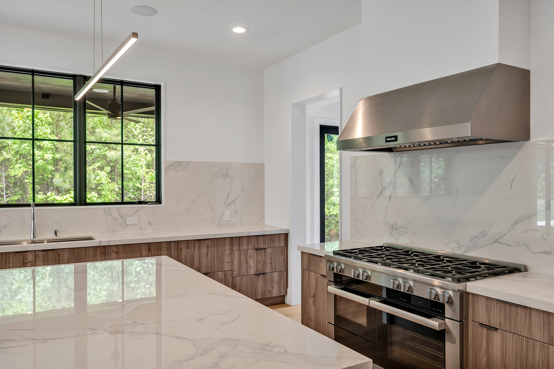 Interior image of Graystone Manor stove and kitchen area