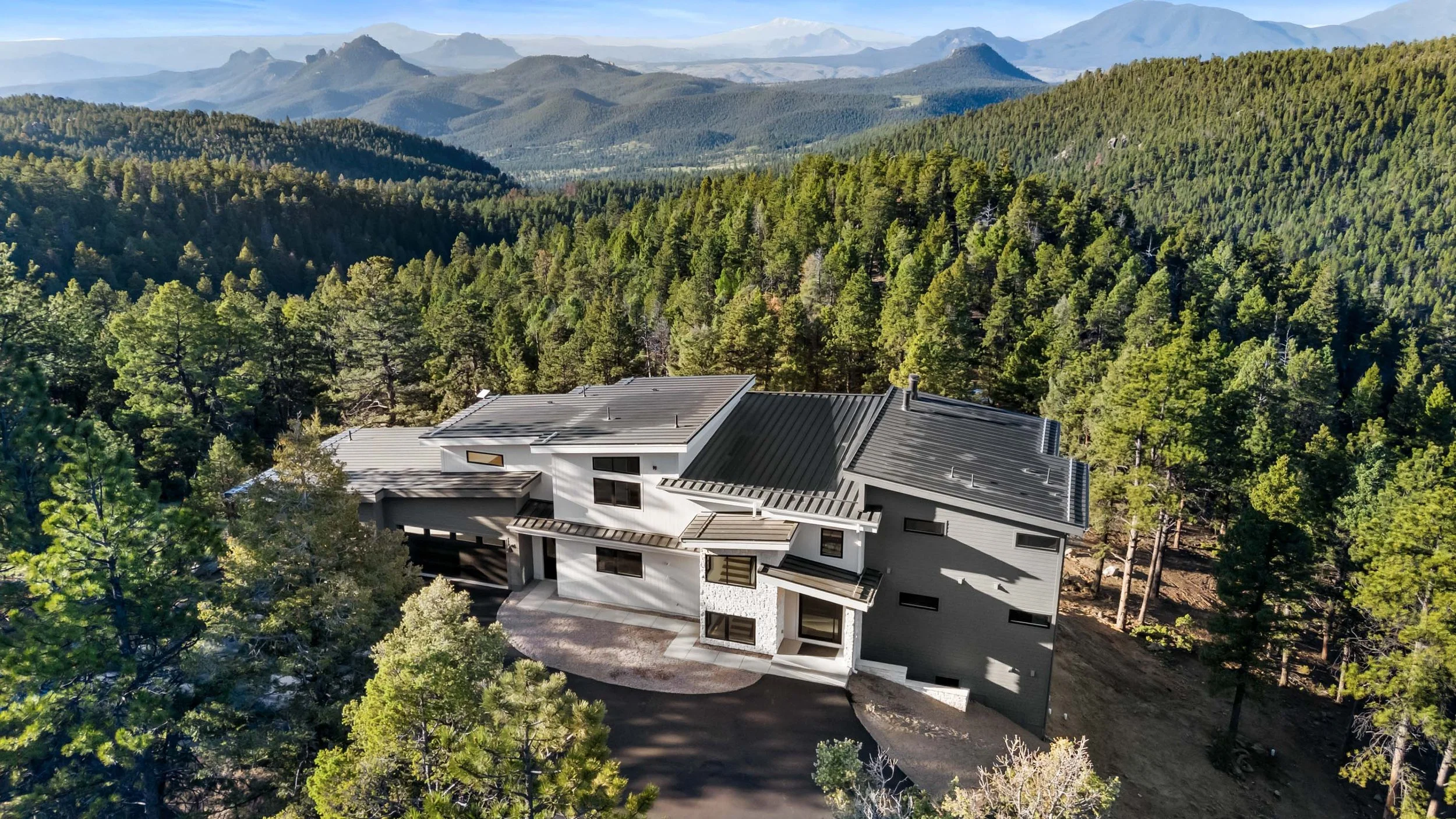 The 3 Photos That Decide Whether Buyers Click or Scroll