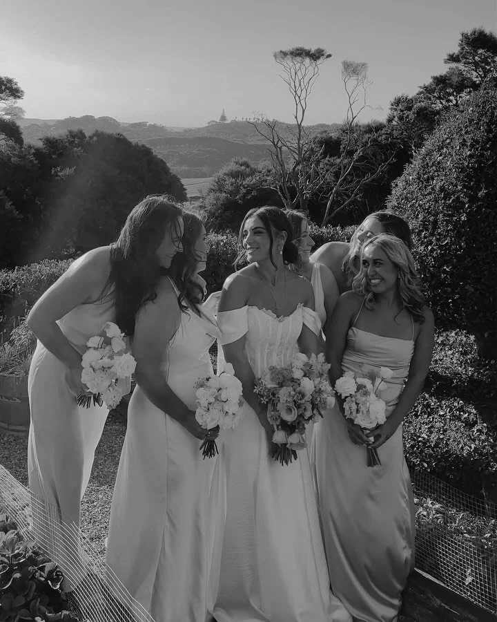 T&amp;C captured at Mudbrick 🤍

bride @tiagrant | venue @mudbrick_nz @mudbrick_weddings | makeup @laurajanemakeup | hair @popdavies | dress @heracouture | suit @workingstylenz | florals @madameflorist.waiheke | hire @mywaiheke | entertainment @nzdjc