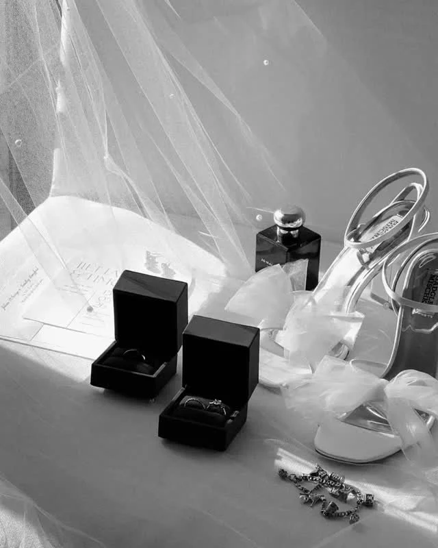 J&amp;T captured in Queenstown 🖤⁠
⁠
bride @jillian.elyse91 | groom @timlangford_ | venue @winehousenz | makeup @livkingmakeup | hair @sarahlouisehair.bridal | dress @misschloebridalofficial | suit @mjbale | florals @flowerroomqueenstown | planner @w