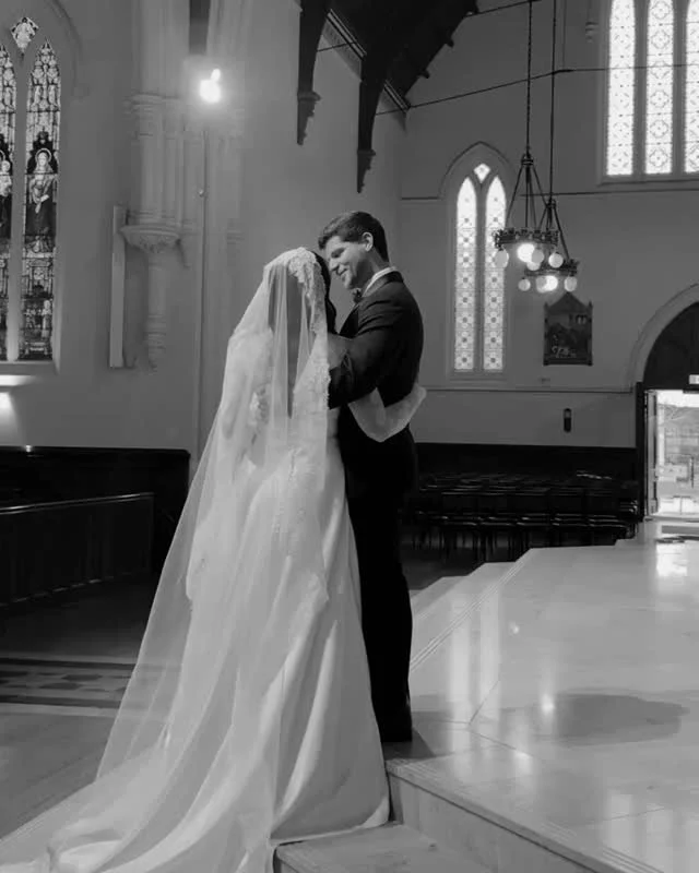 Ana &amp; Caio 🖤⁠
⁠
bride @anatrjn | groom @caiorocha_7 | dress @vandamartinss | suit @sandimalfaiataria ⁠
⁠
⁠
⁠
#sociallover #weddinginspo #bridegoals #weddingdreams #weddingphotography #weddingdaymagic #weddingcontentcreator #dreamwedding #wedding