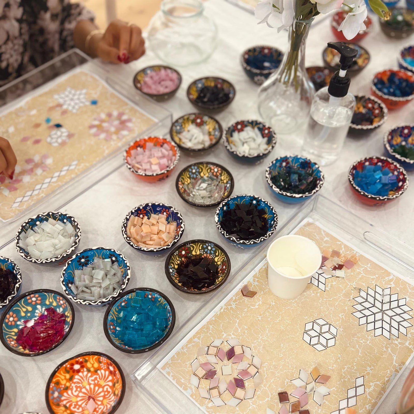 Dallas_couples_exploring_Turkish_art_at_a_mosaic_lamp-making_workshop.webp.jpeg