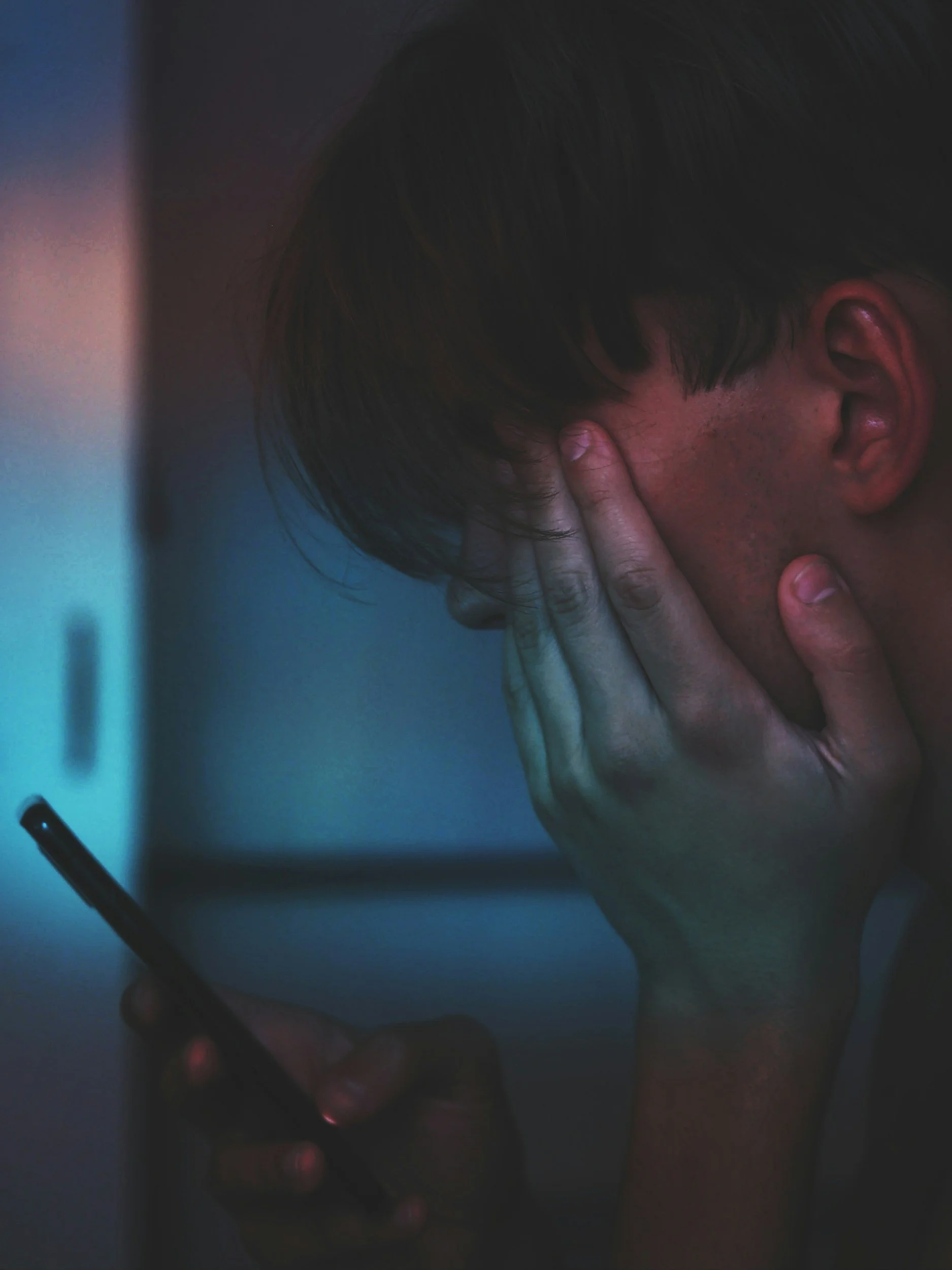 Why Screen Time is Addictive, and How Parents Can Set Healthy Limits