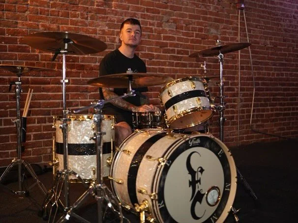 Ladies and gentlemen.  We would like to DTR with @zachallarddrums&hellip;. Welcome to the family bud!  What a spectacular kit for a phenomenal drummer!  Everyone make sure to head out to see @emmurecult on their current headline tour!  Enjoy Zach!
