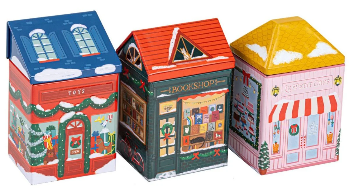 Collaboration with Kana Wakai (Toy Store Candle Tin) and Em Cunningham (Bookstore Candle Tin).