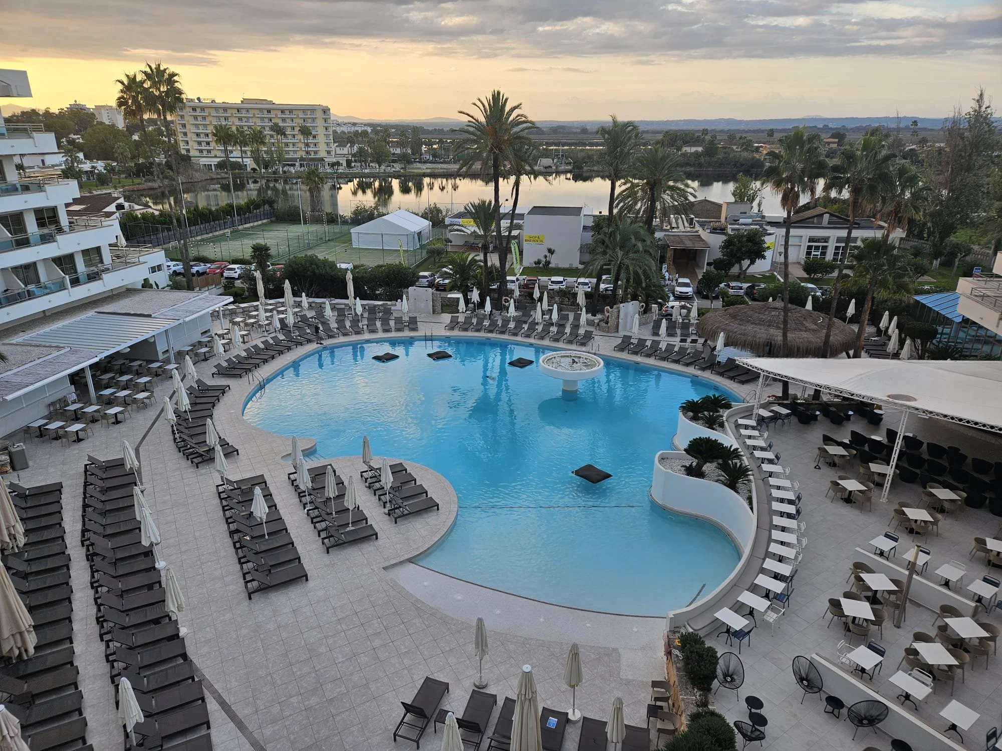 WhatsApp Image 2025-10-03 at 02.15.20_73796af6.jpg