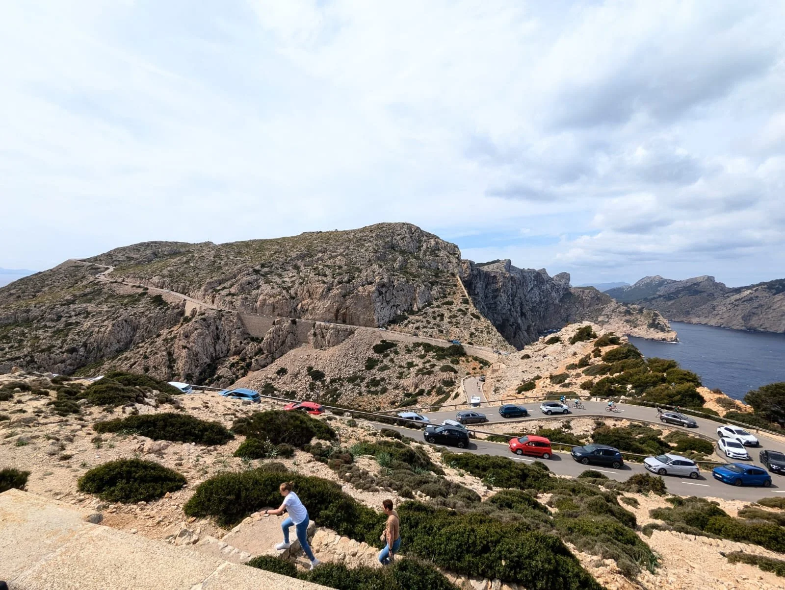 WhatsApp Image 2025-04-15 at 13.21.40_0d7e36e3.jpg