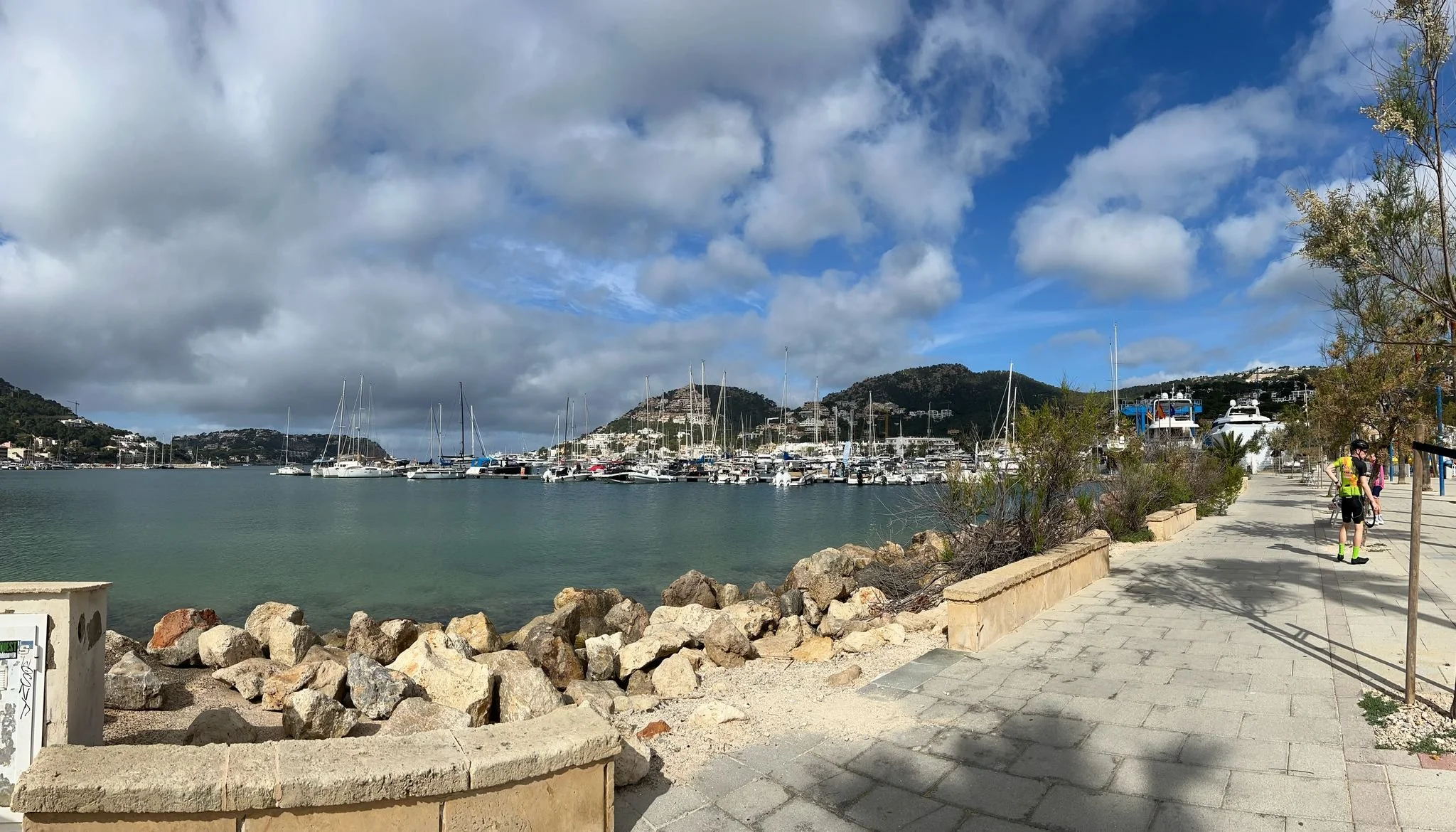 WhatsApp Image 2025-04-18 at 11.27.43_58ca2e51.jpg