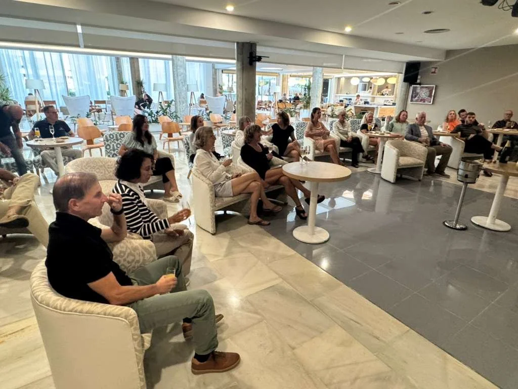 WhatsApp Image 2025-10-11 at 03.58.11_1ff96b19.jpg