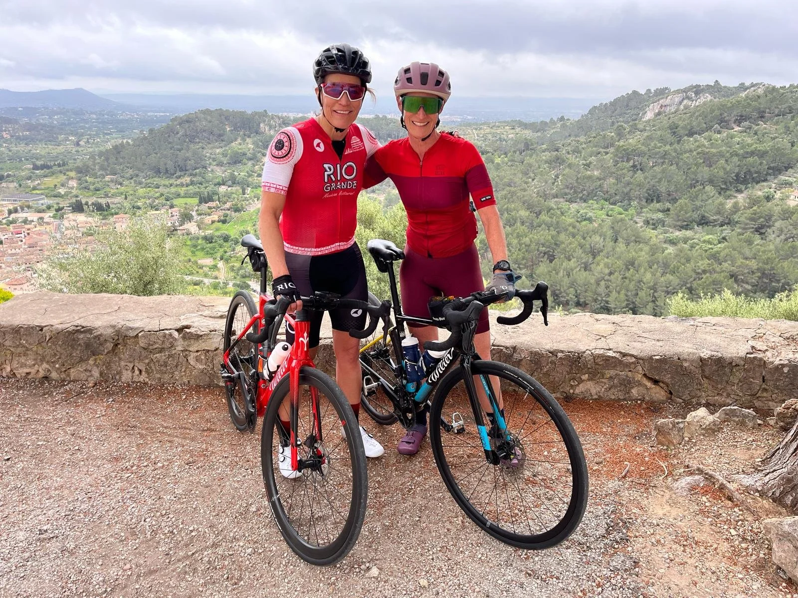 WhatsApp Image 2025-04-13 at 10.10.01_bc1e33bf.jpg