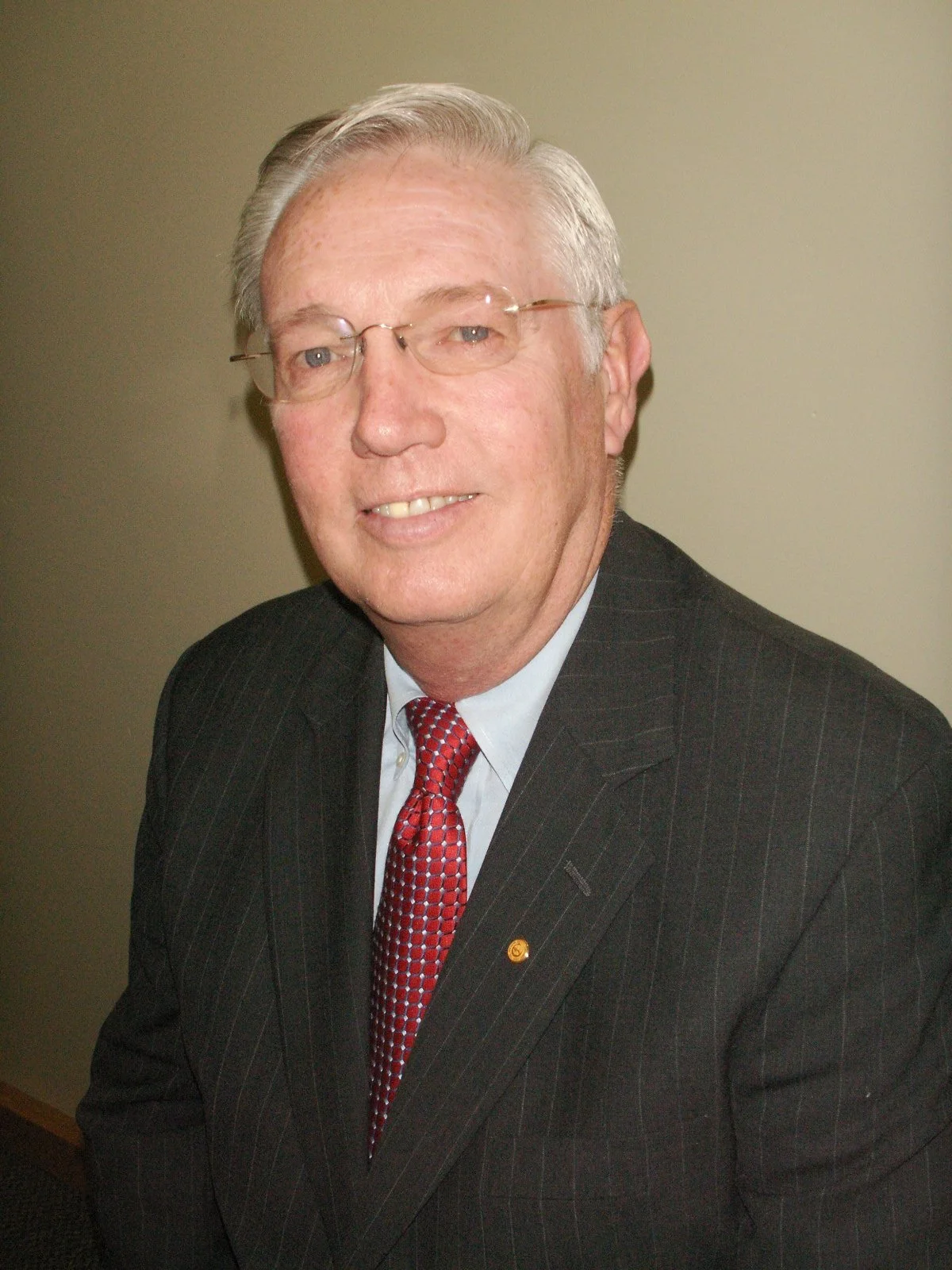 2002 - James Cowan.jpg