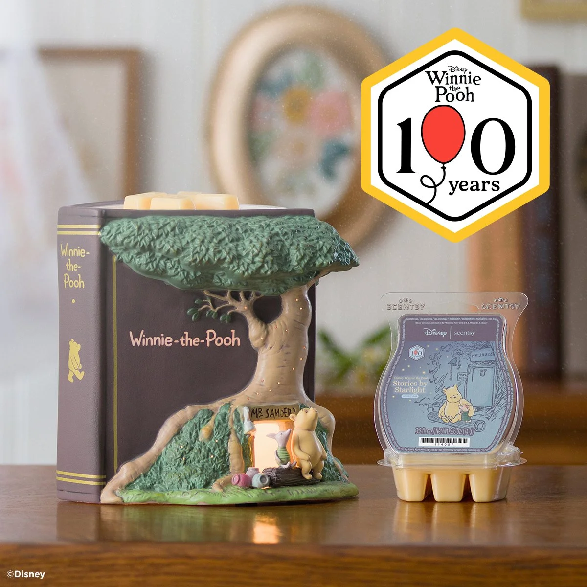 Winnie the Pooh Scentsy 100 Years of Friendship Warmer with Stories by Starlight Scentsy Bar