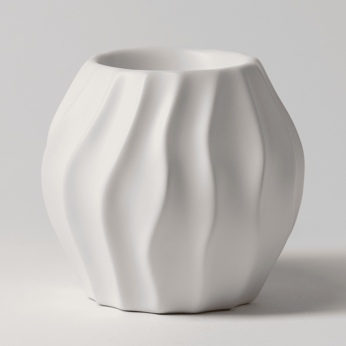 Cascade Scentsy element warmer showing smooth ceramic on a neutral background