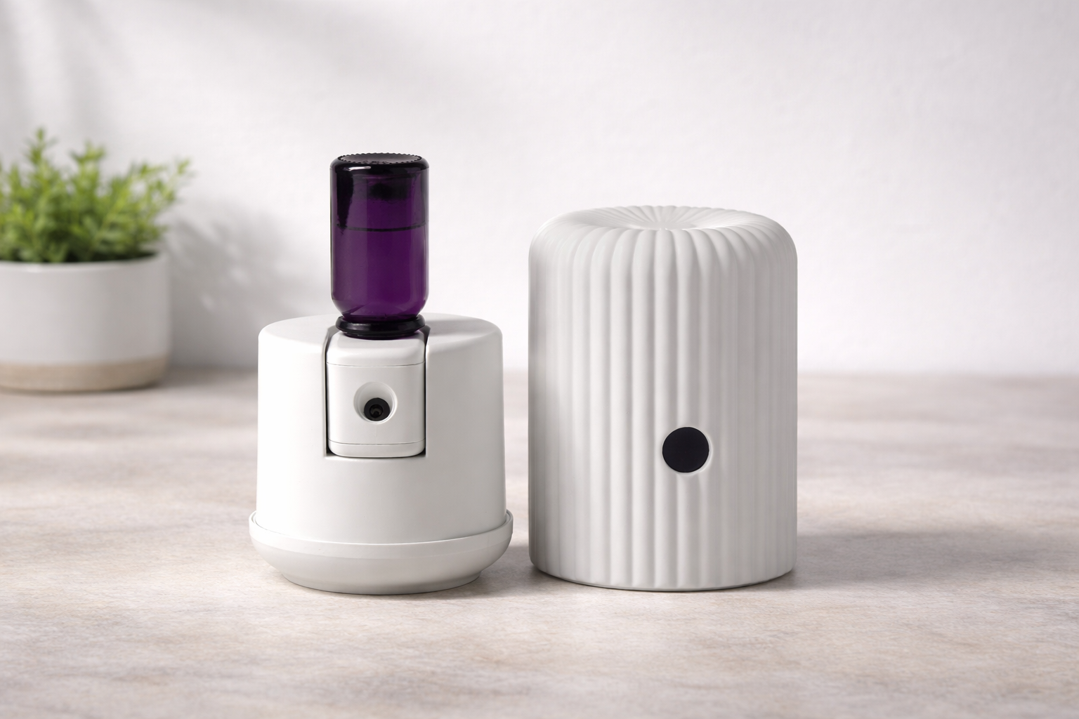 scentsy smart diffuser with fragrance cartridge styled