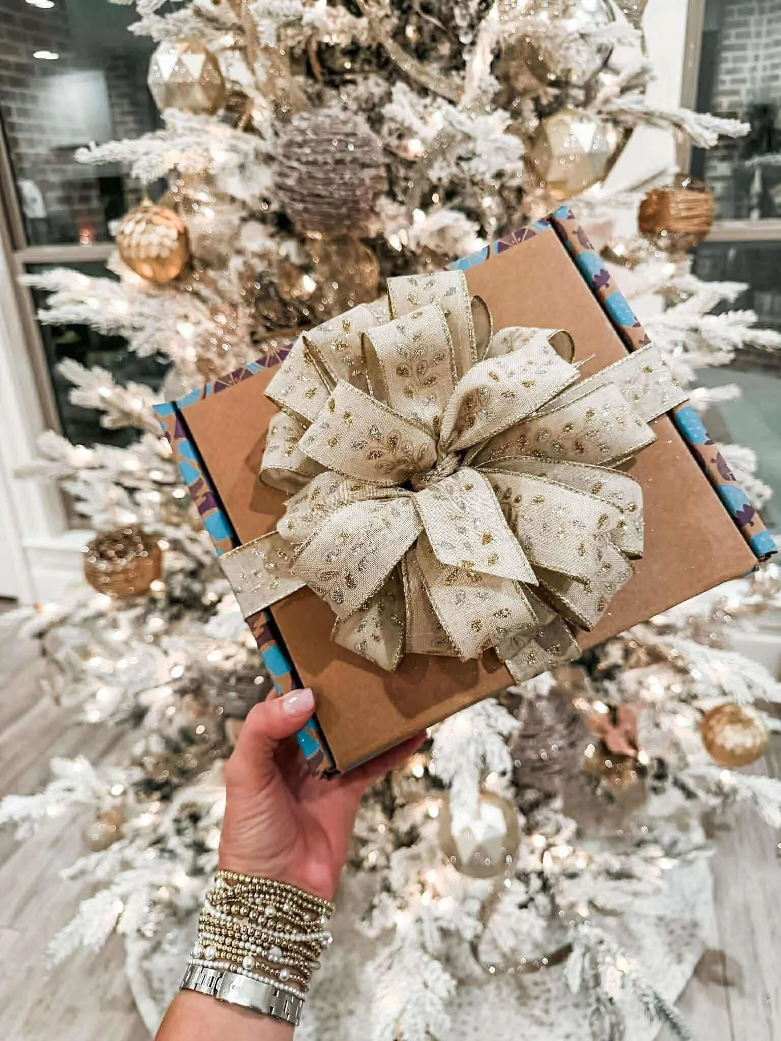 Scentsy whiffbox January 2026 a surprise box full of fragrance products for a great price