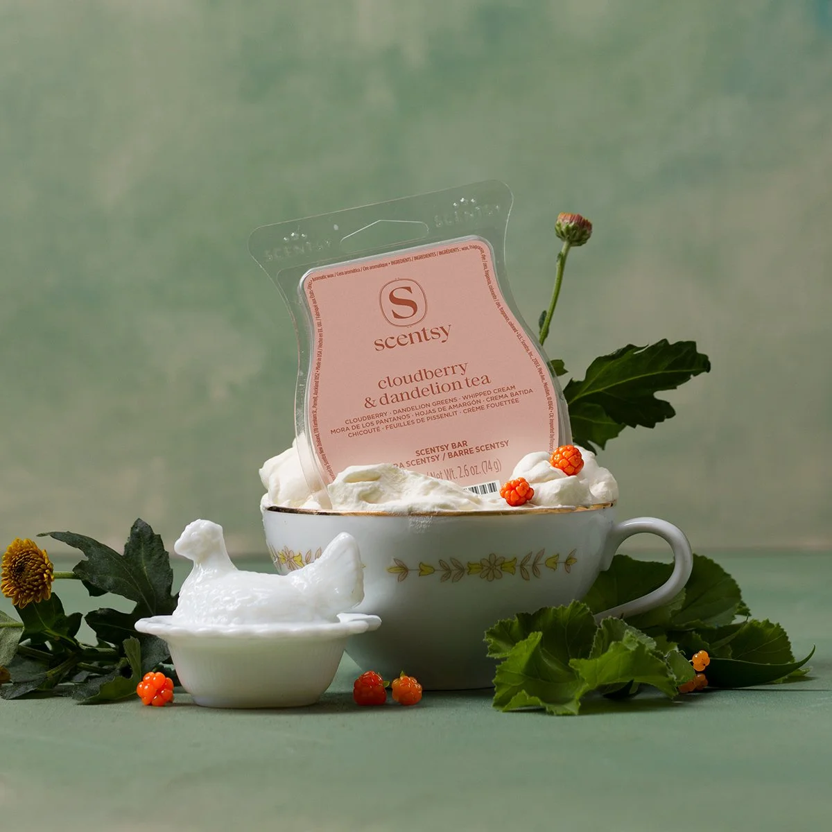 Cloudberry & Dandelion Tea Scentsy Wax Bar styled with cloudberry, dandelion greens and whipped cream scent notes
