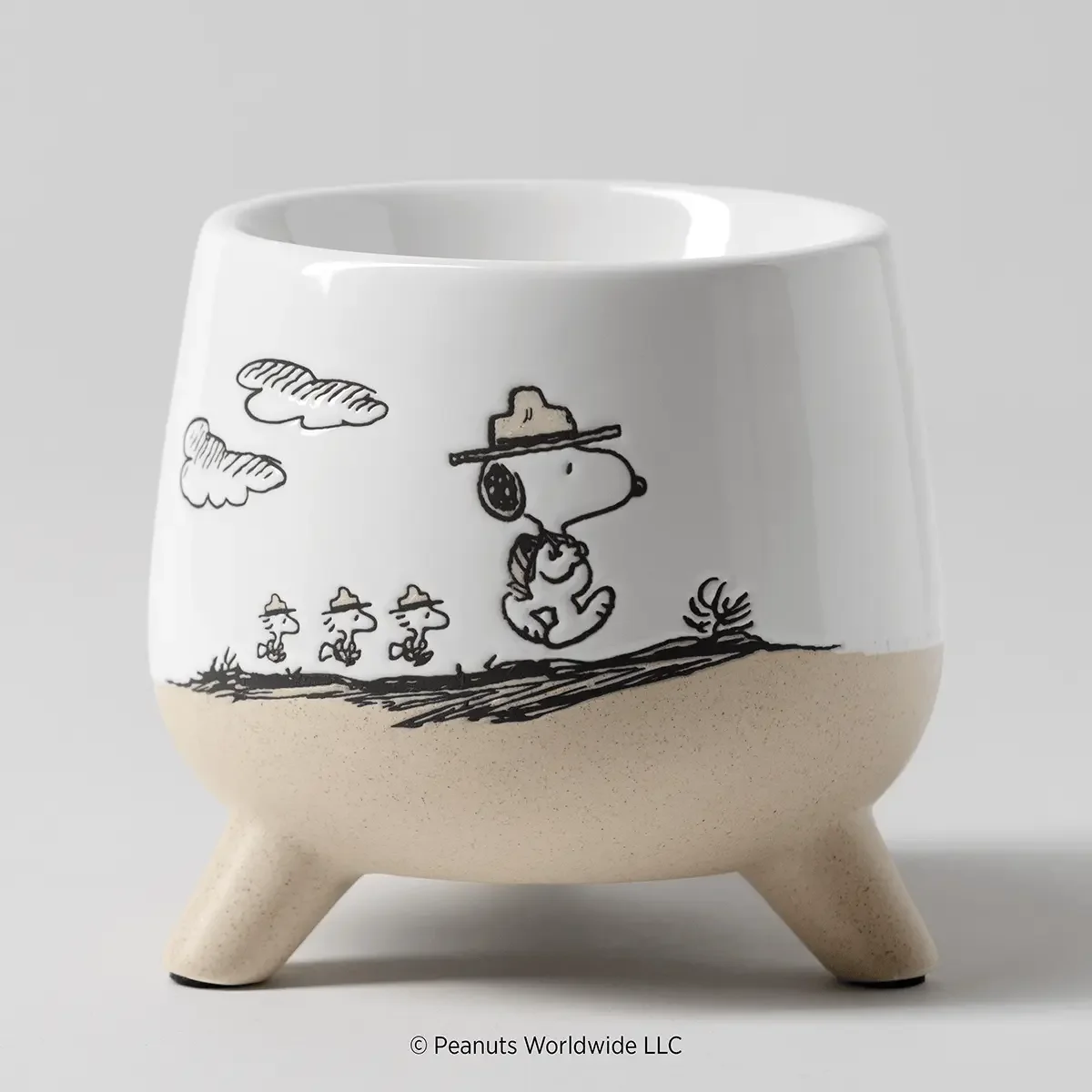 Snoopy™ Beagle Scouts Scentsy Warmer
